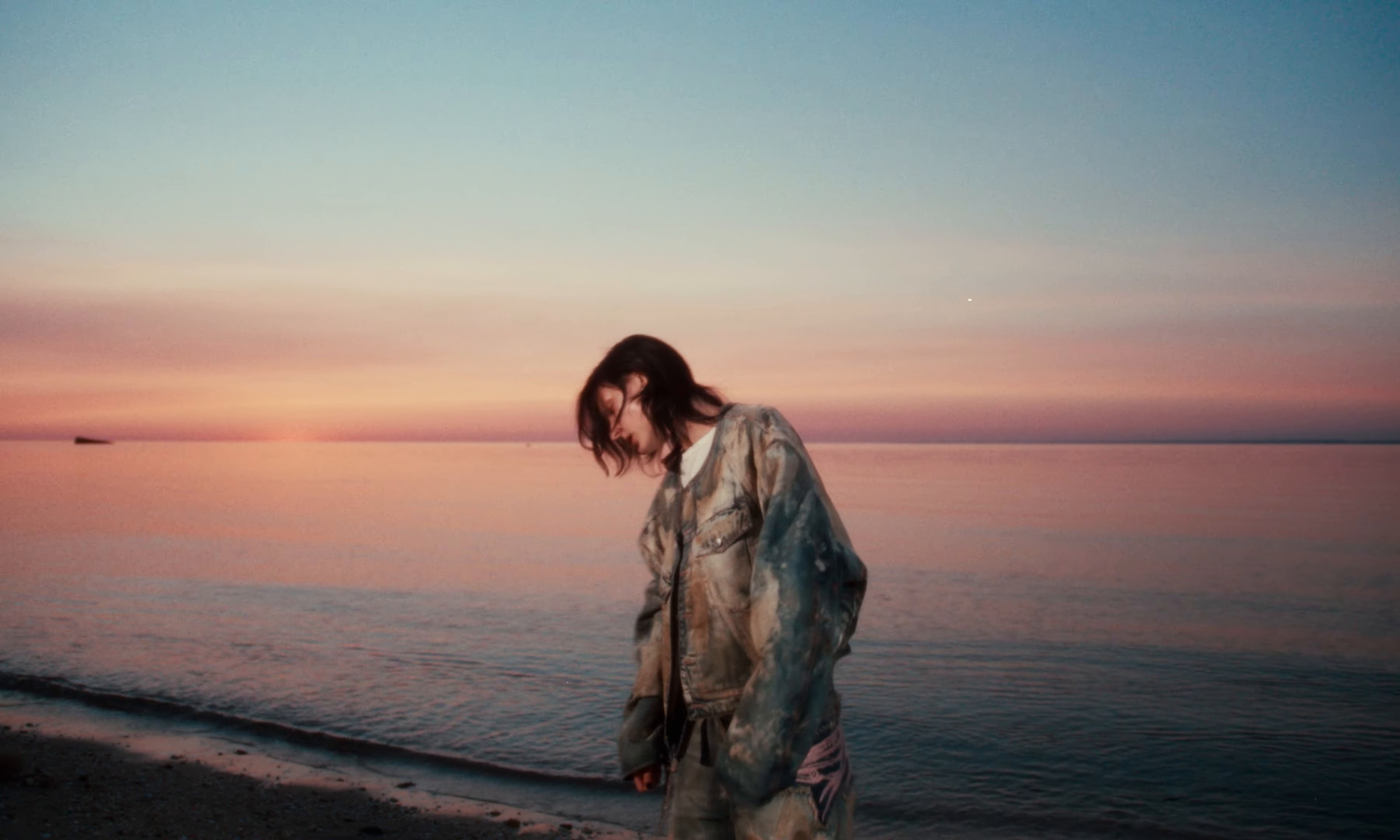 Hope You Find What You're Looking For (2024) —  shot,  lighting