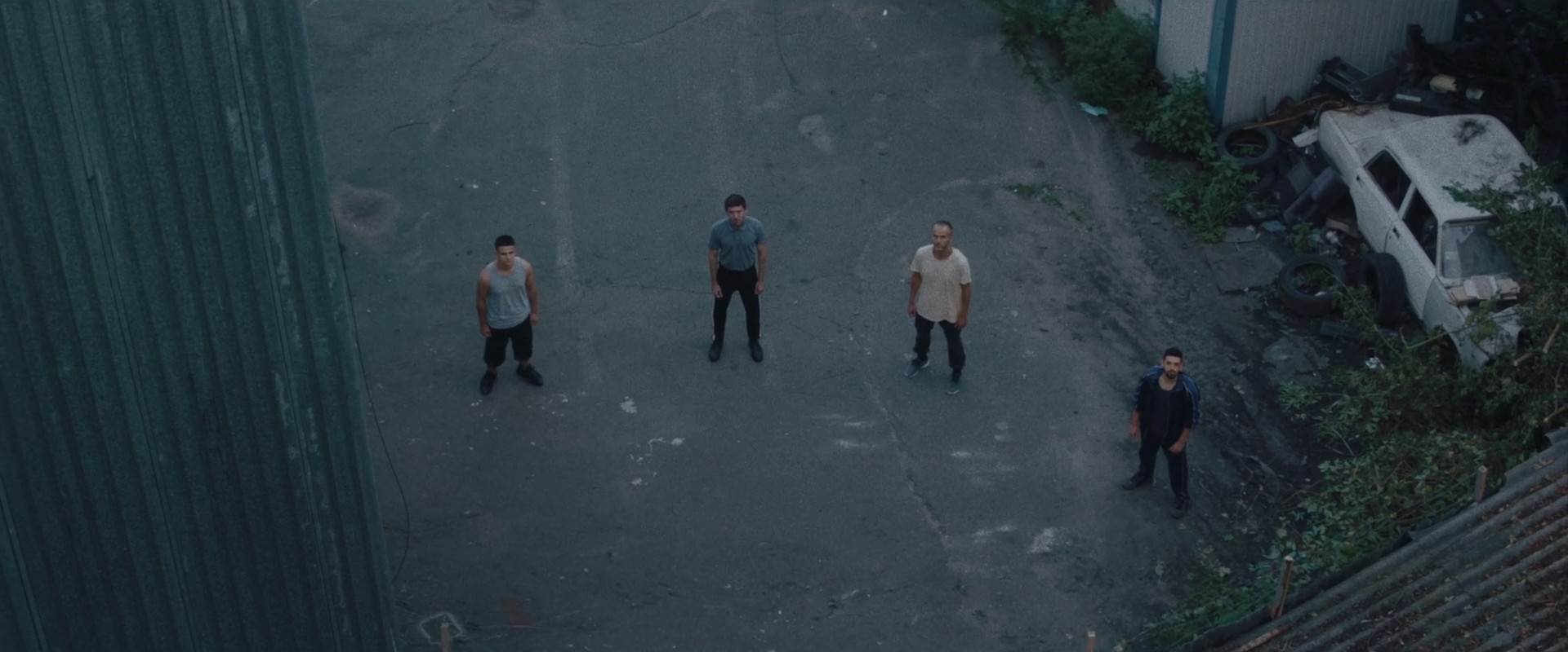 Parachute (2020) —  shot,  lighting