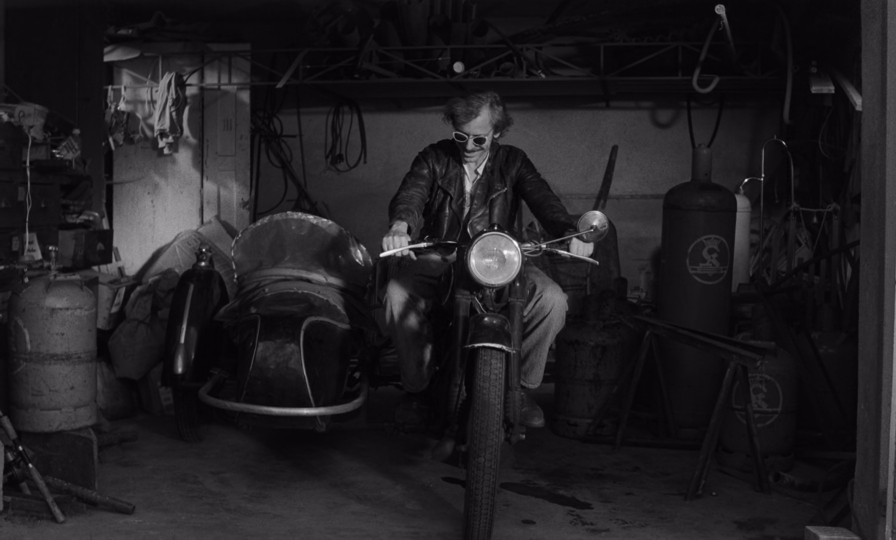 Kings of the Road (1976) —  shot,  lighting