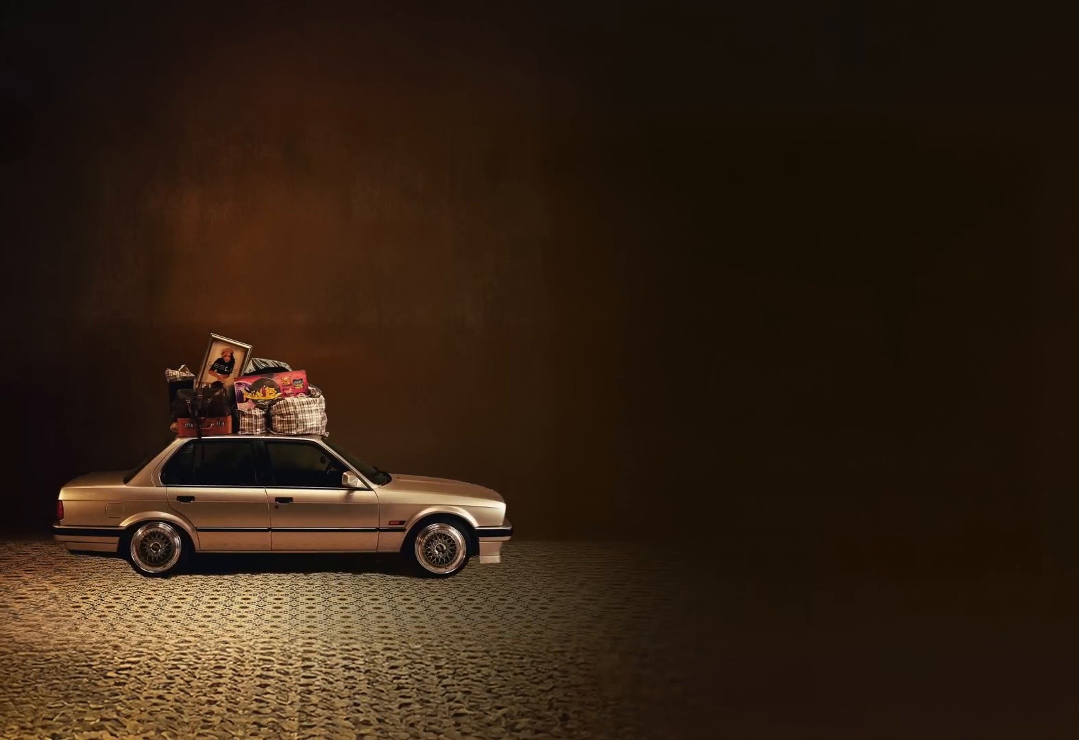 Dalí (2025) —  shot,  lighting