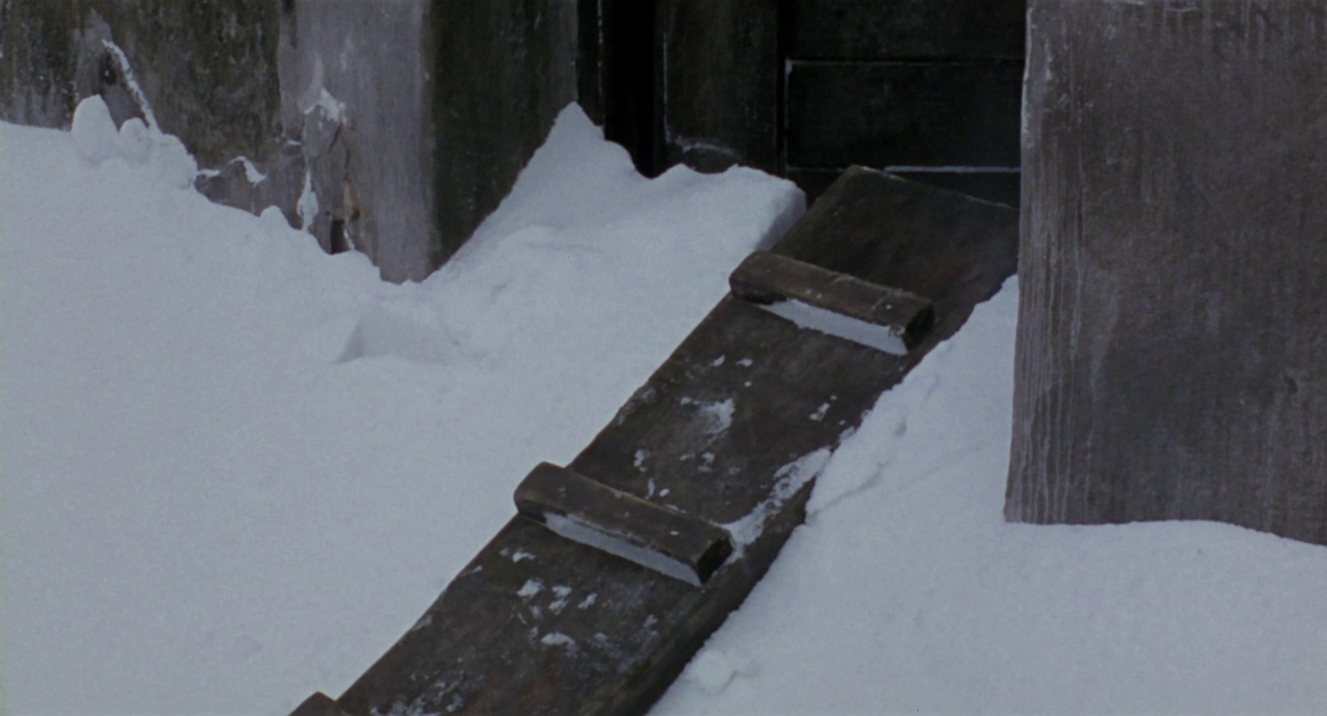 The Castle (1998) —  shot,  lighting