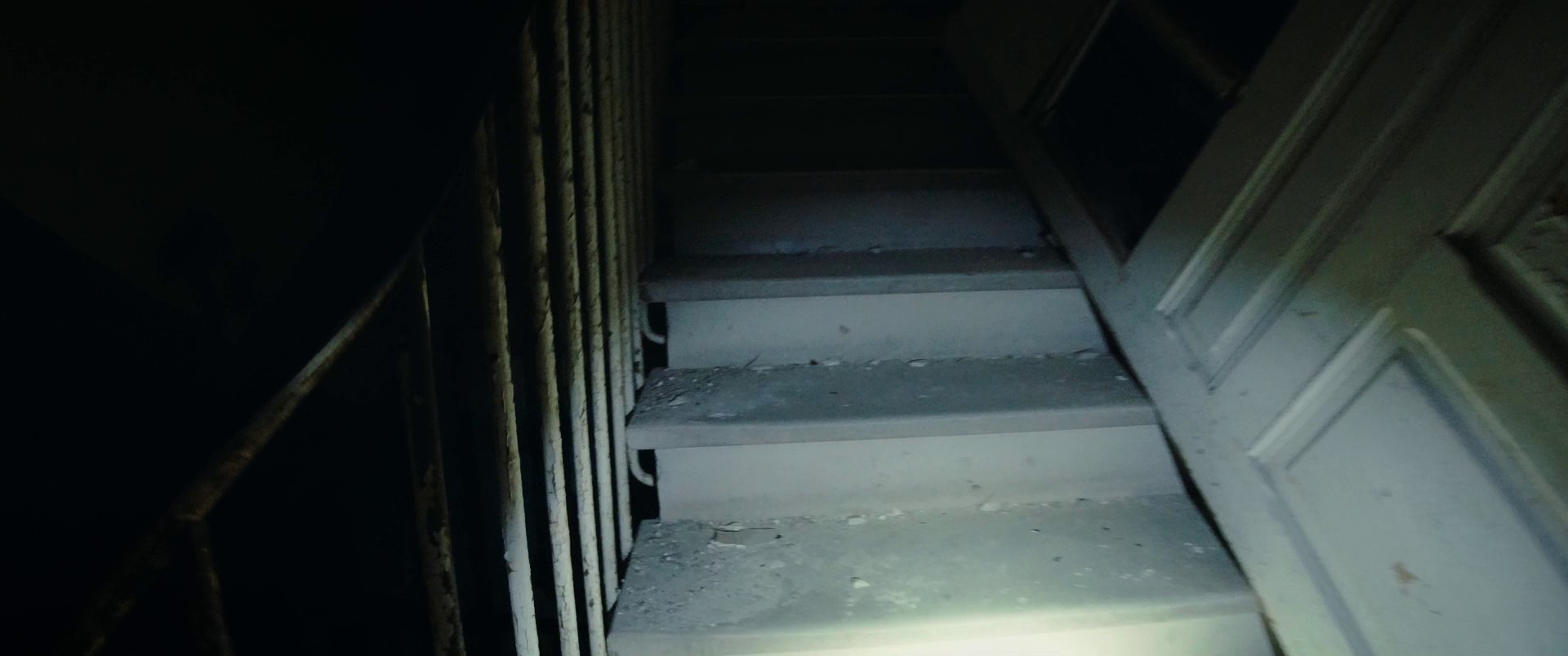 The Deep House (2021) —  shot,  lighting