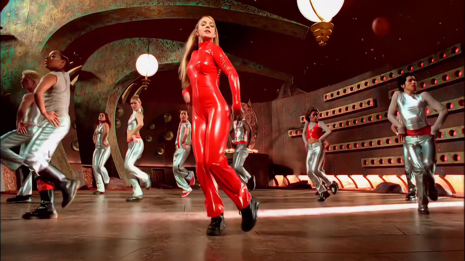 Oops! I Did It Again (2000) —  shot,  lighting