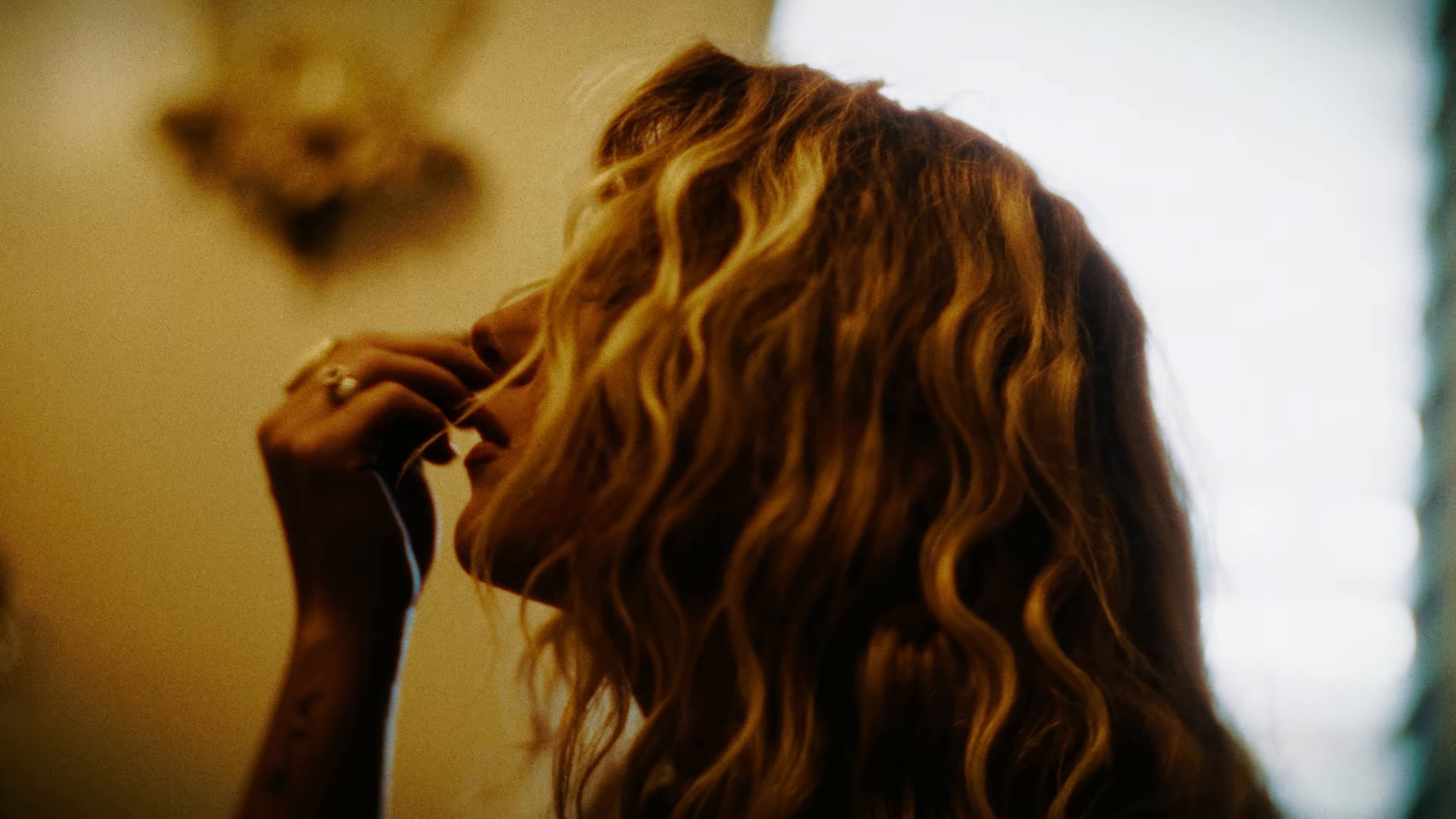 Passenger Princess (2025) —  shot,  lighting