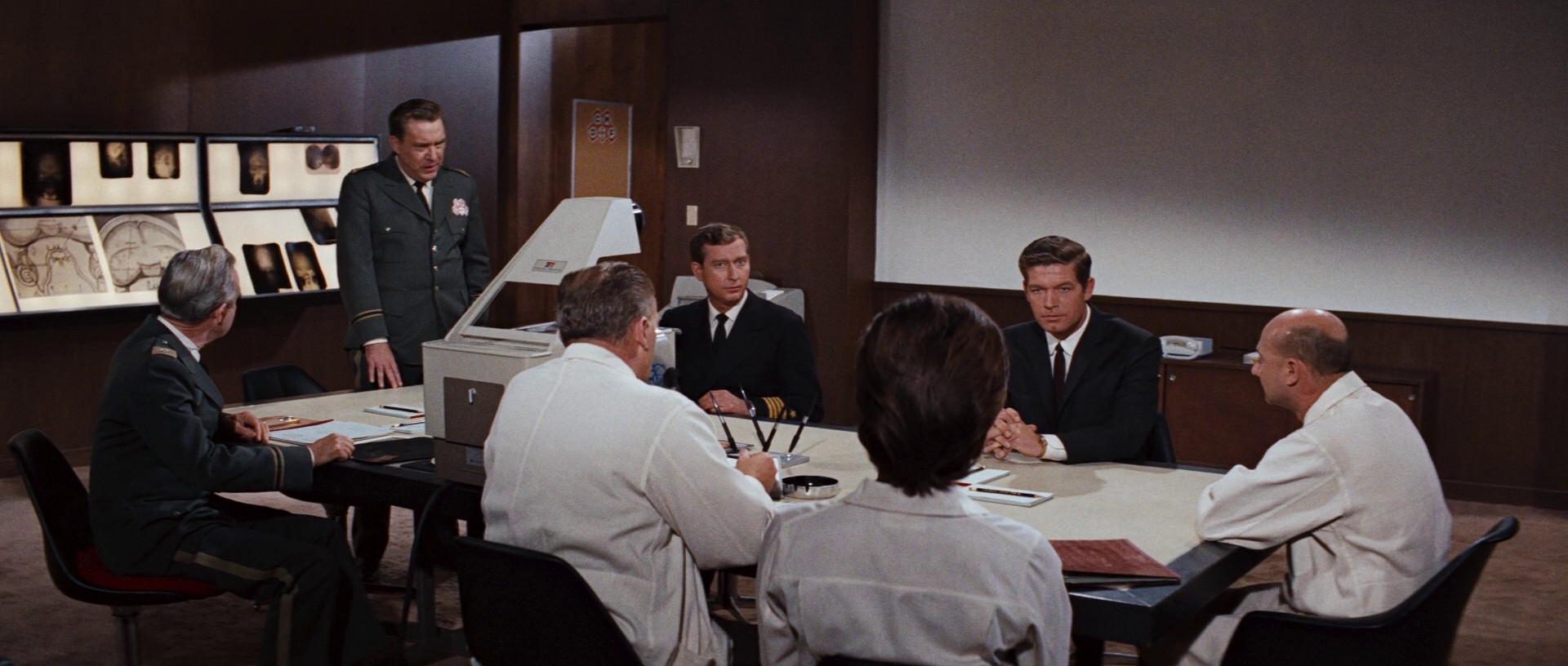 Fantastic Voyage (1966) —  shot,  lighting