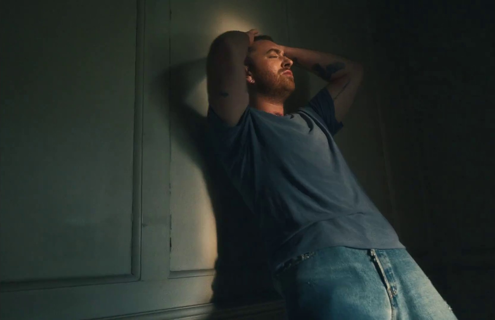 Diamonds (2020) —  shot,  lighting