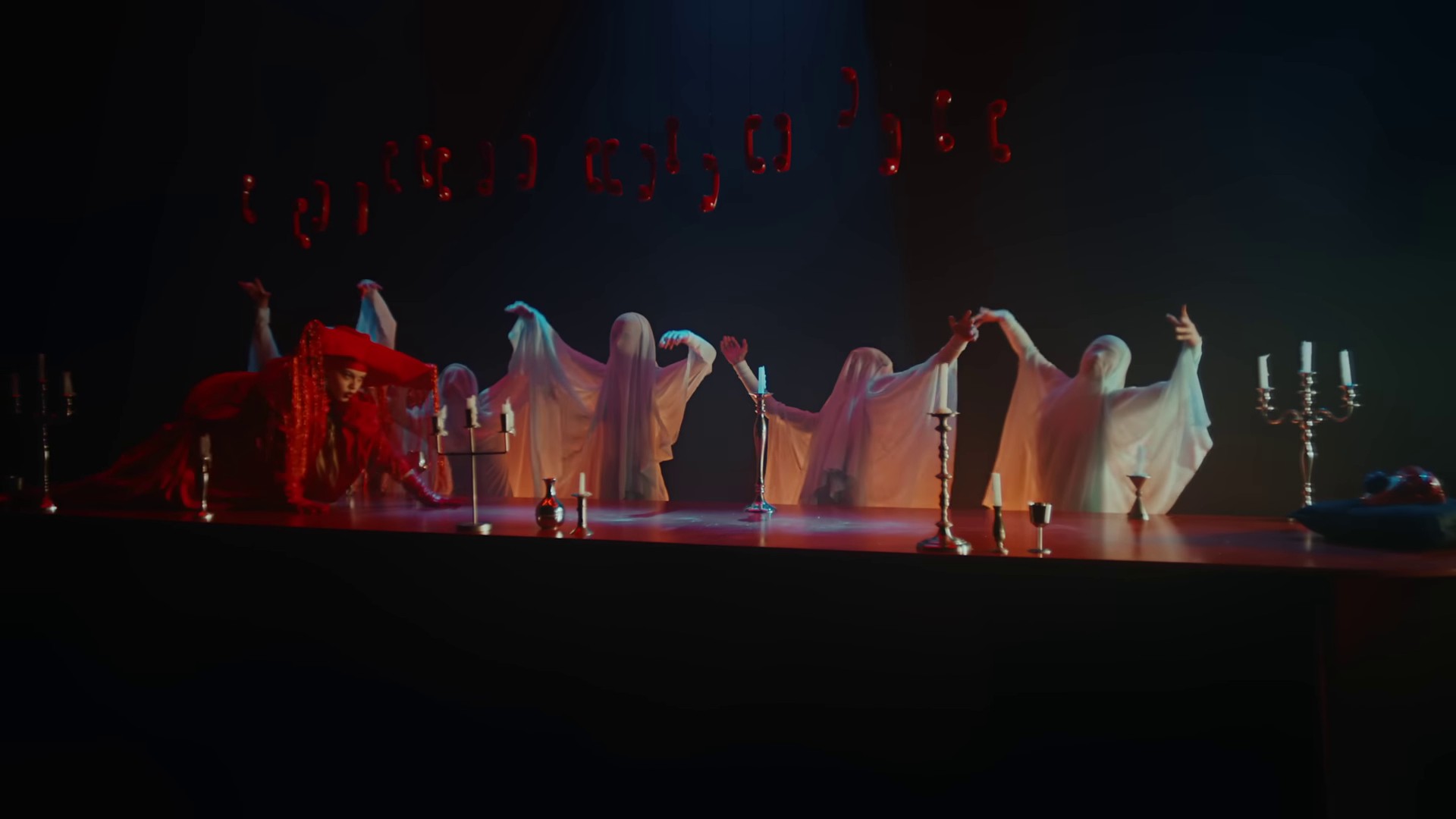 Cut you off (2023) —  shot,  lighting