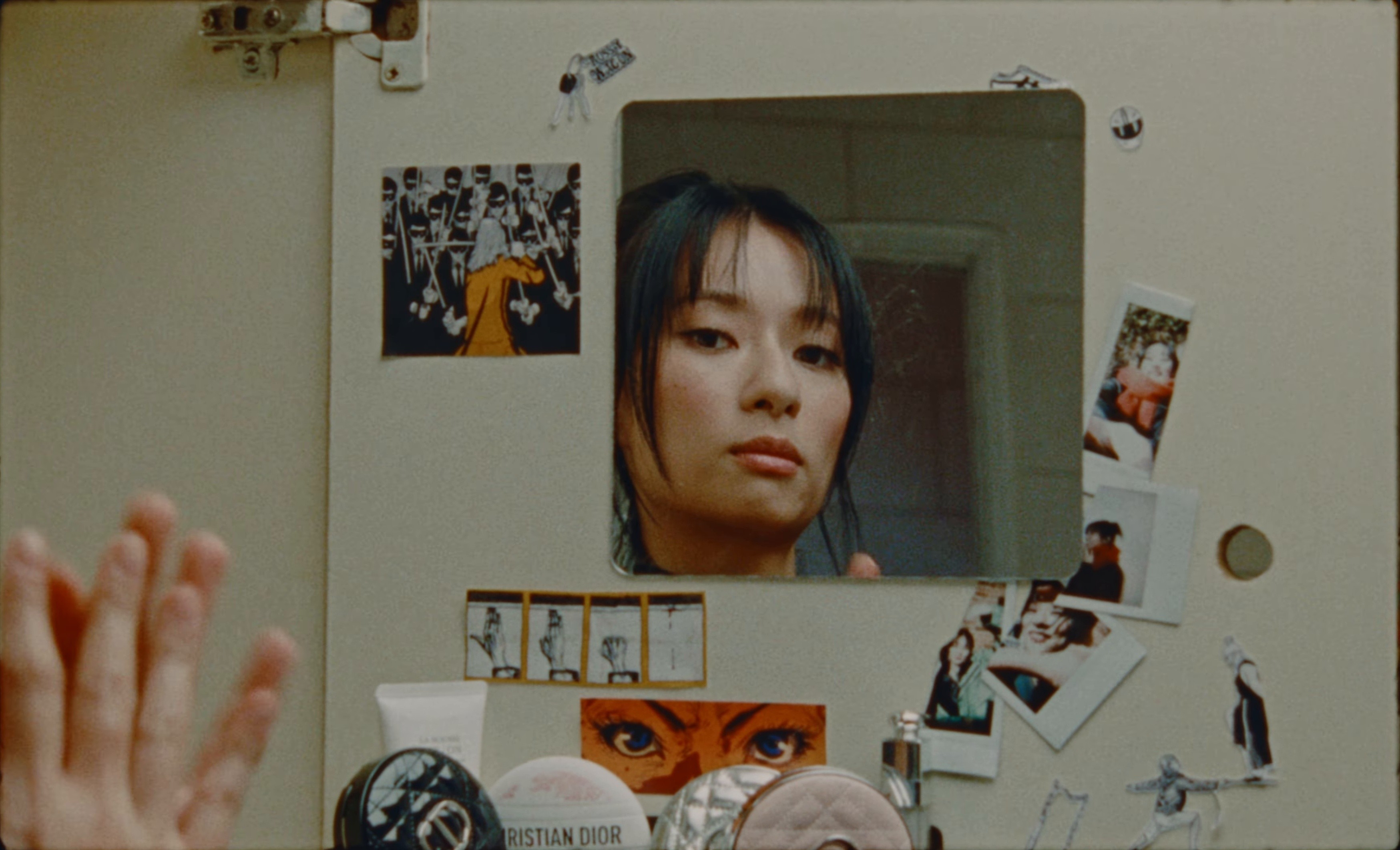 LOST IN THE RAIN  (2025) —  shot,  lighting