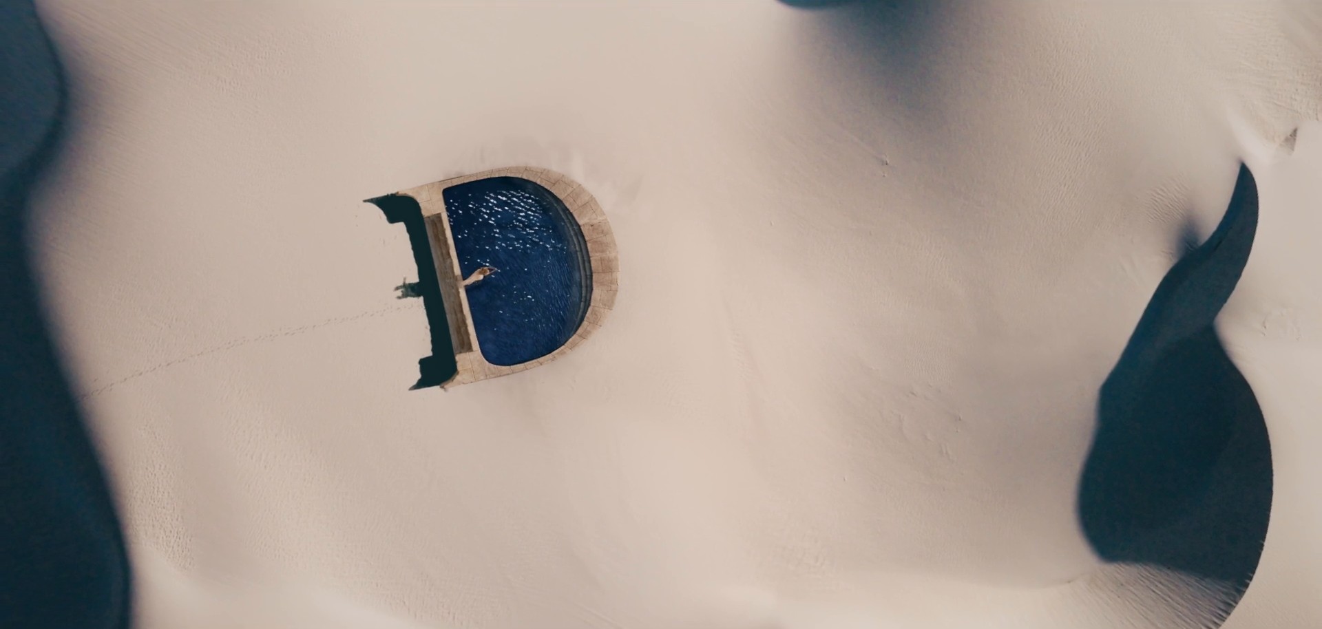 Nedbank - Perfume (2021) —  shot,  lighting