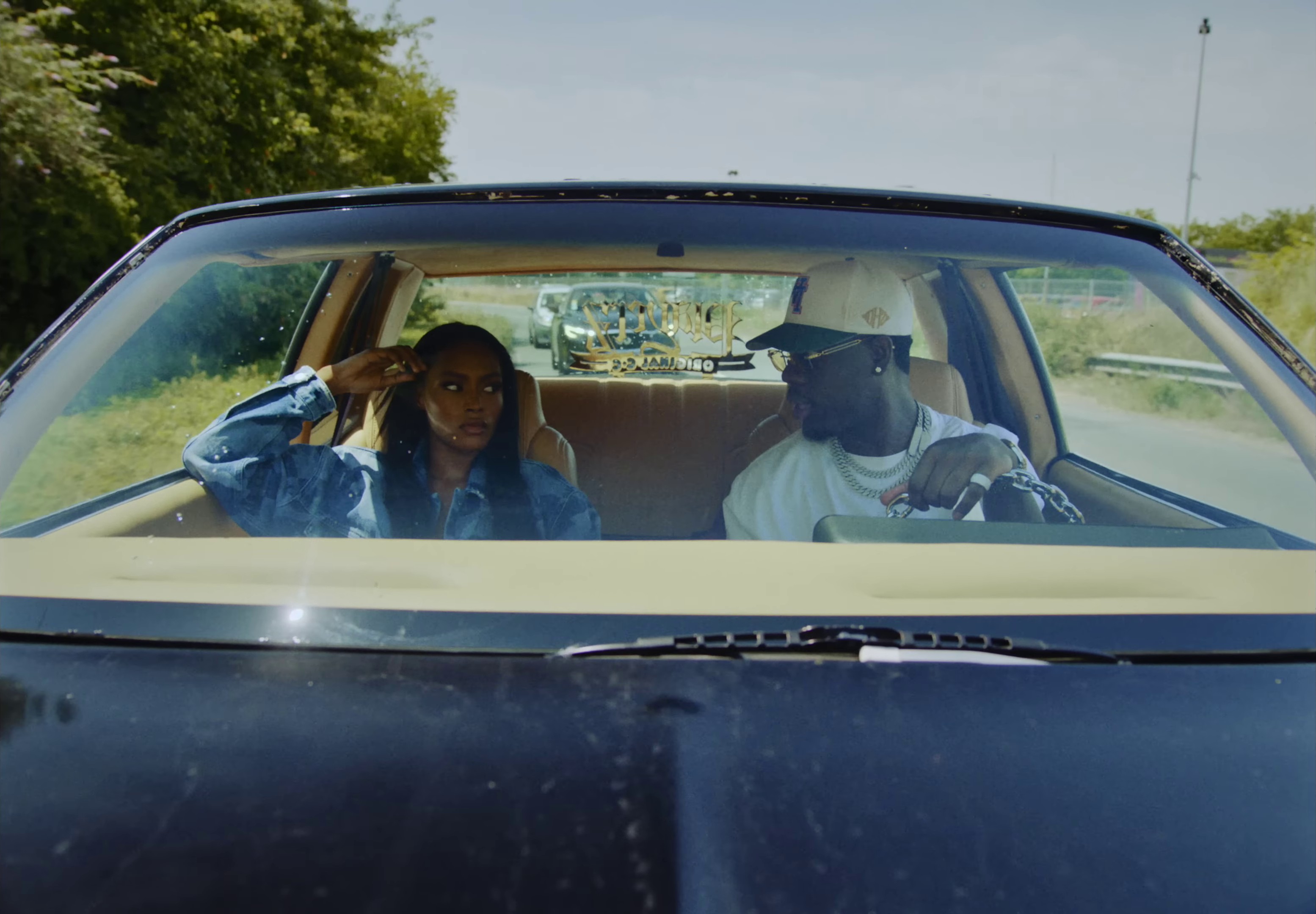 Bolingo (2023) —  shot,  lighting