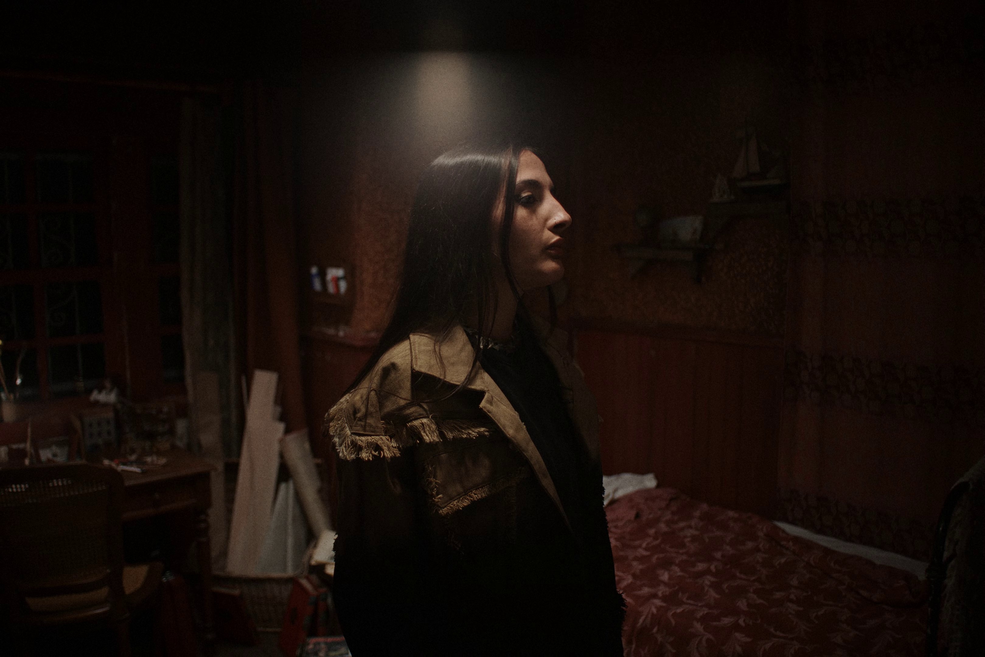 DEUX AILES DE CIRE (2024) —  shot,  lighting