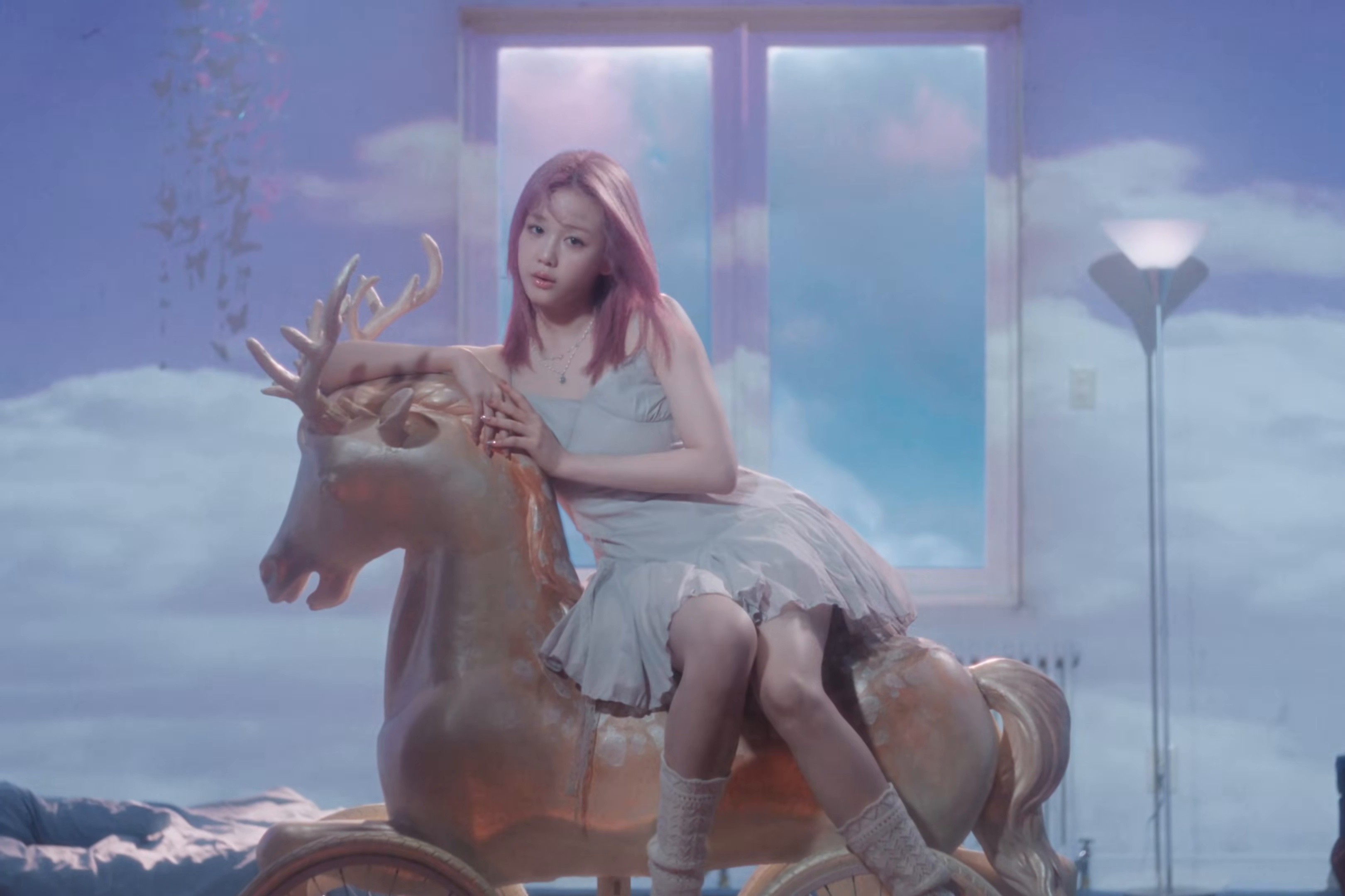 SUPA DUPA LUV (2025) —  shot,  lighting