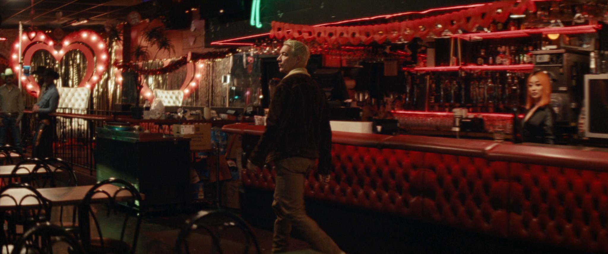 USE ME (2023) —  shot,  lighting