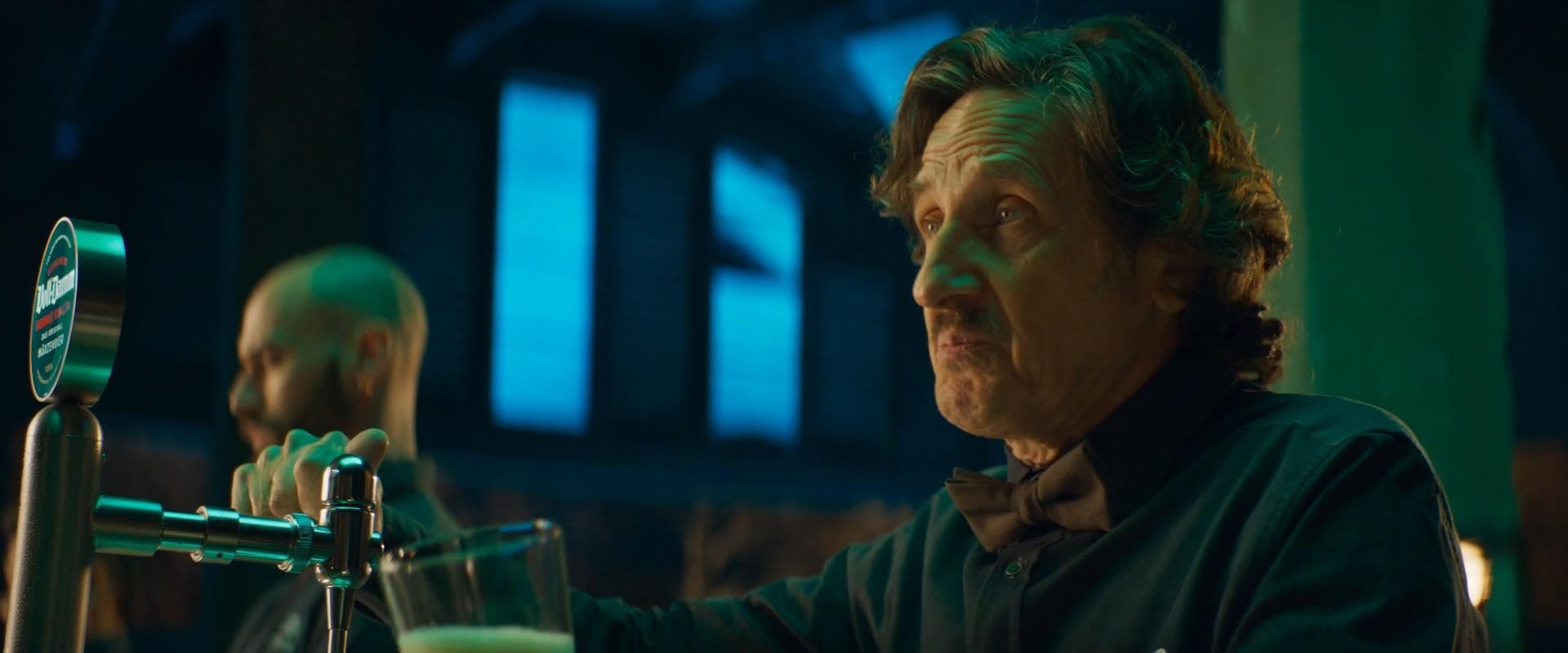 Voll Damm - Los 5 Pasos (2023) —  shot,  lighting