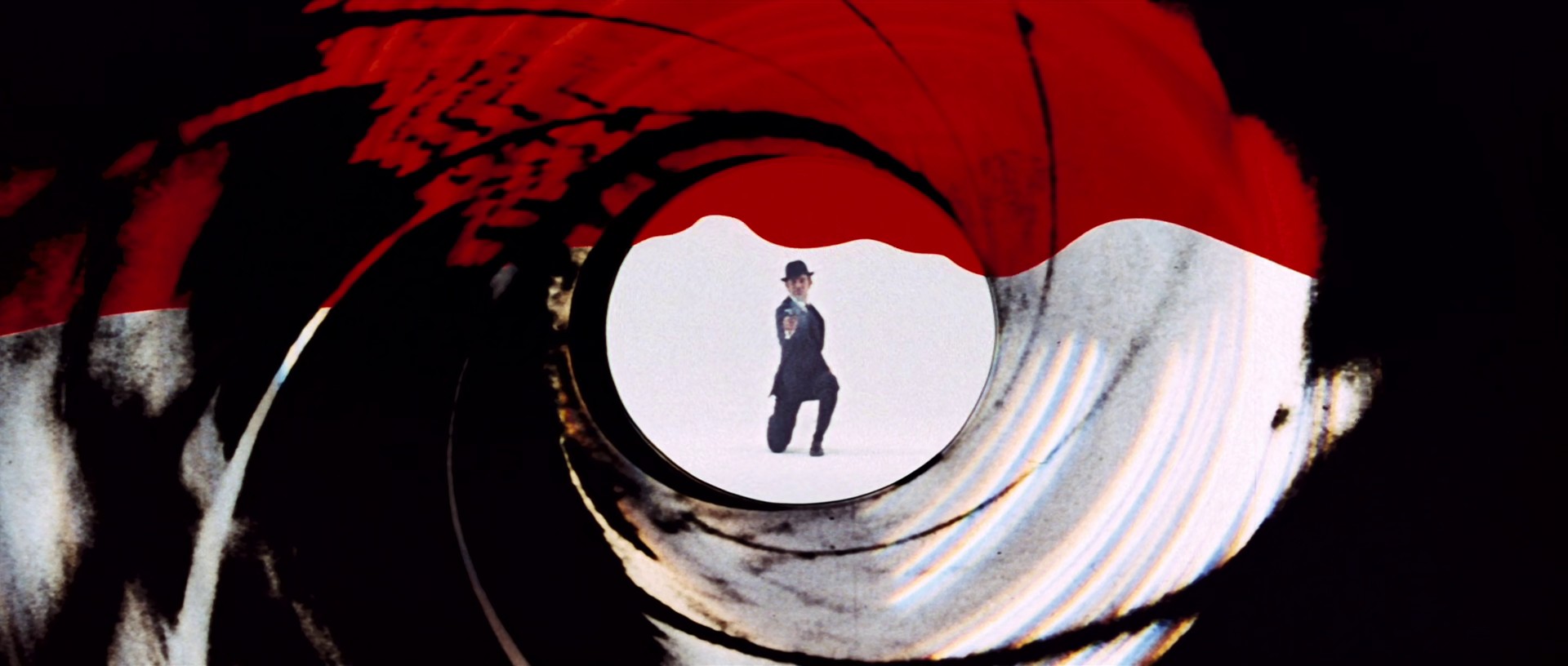 On Her Majesty's Secret Service (1969) —  shot,  lighting