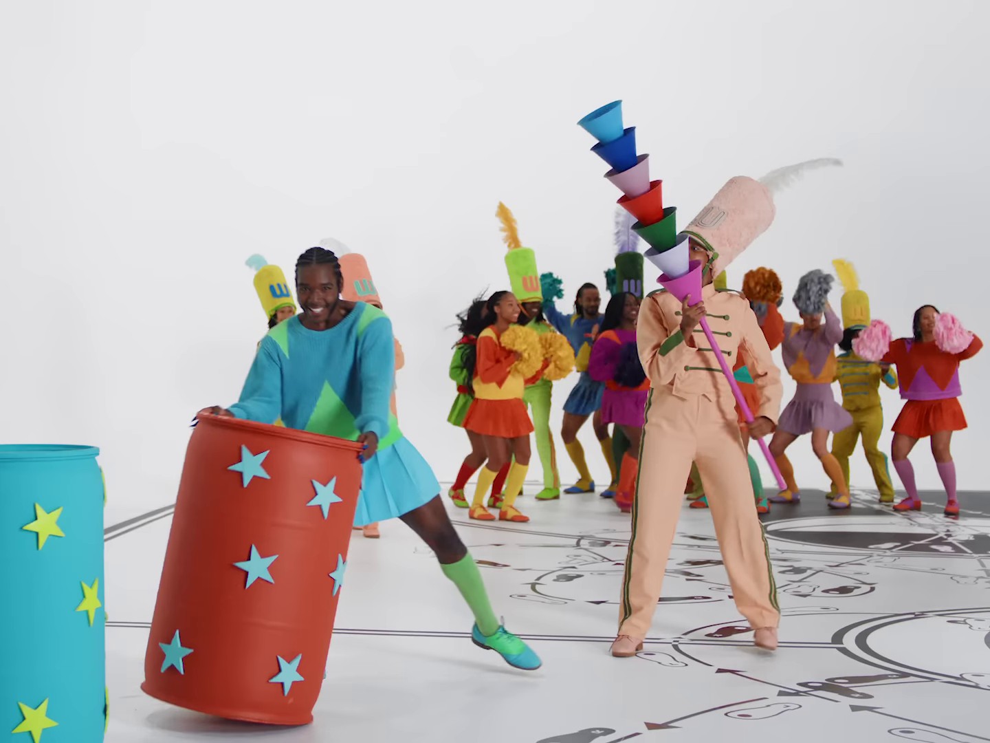 27 CLUB (2024) —  shot,  lighting