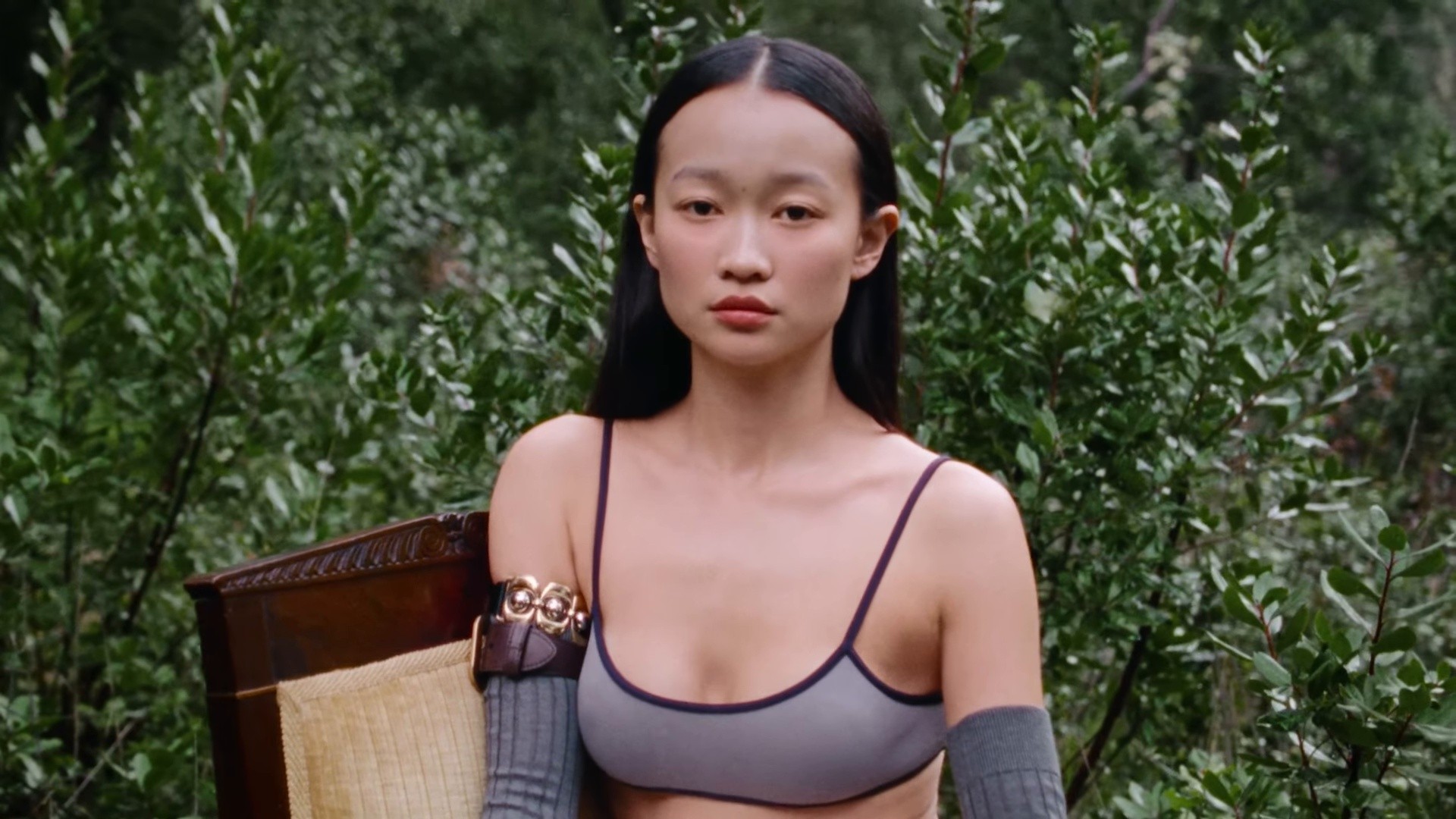 Miu Miu L’Eté 2025 Campaign (2025) —  shot,  lighting