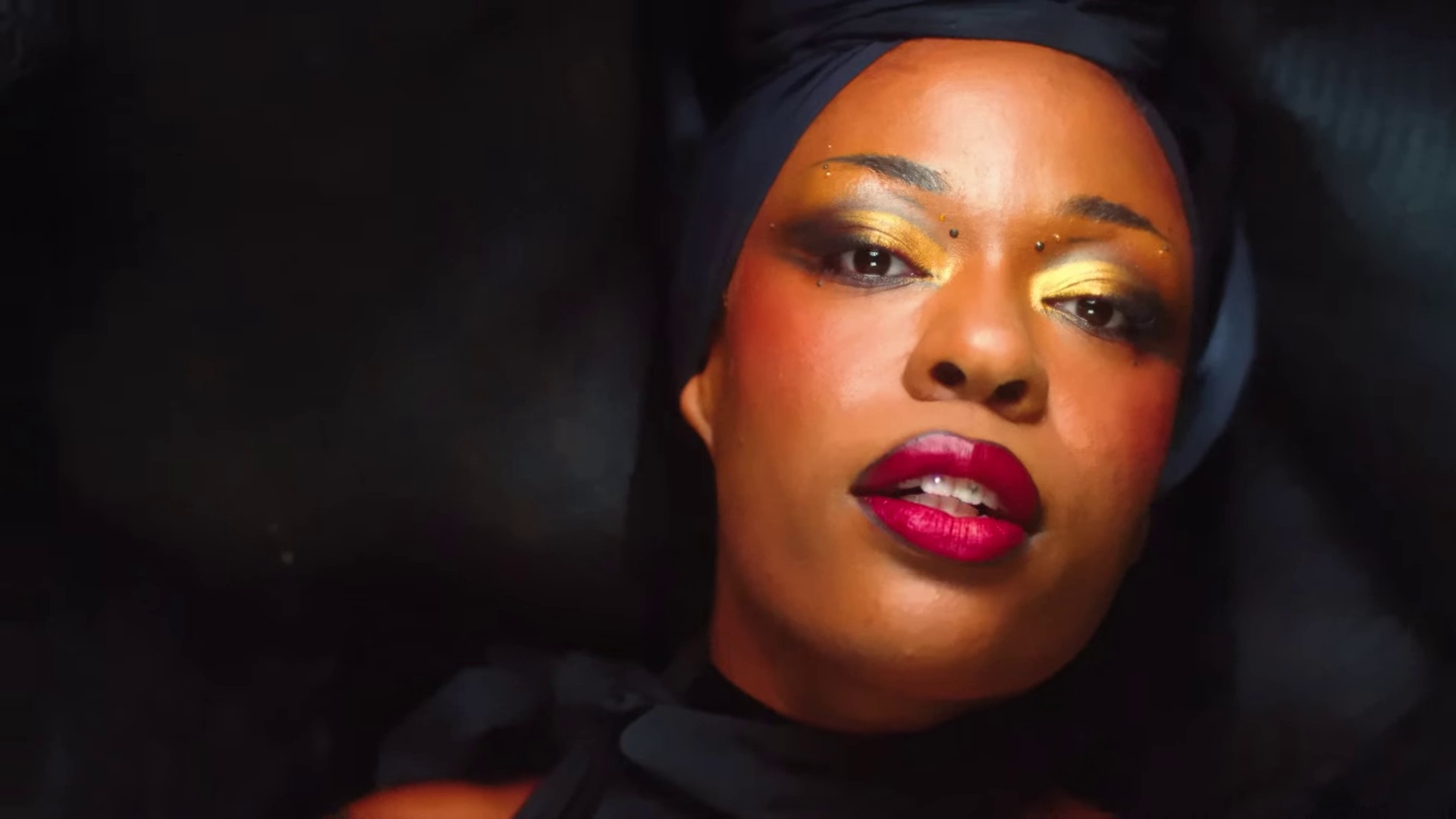 NBPQ (Topless) (2023) —  shot,  lighting