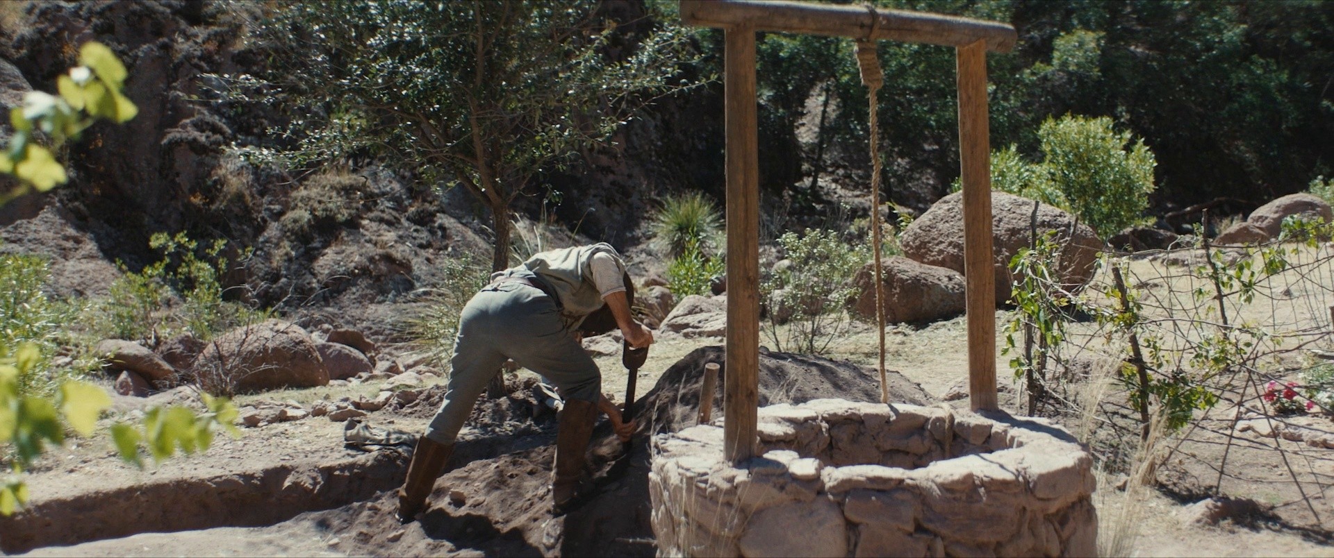 The Dead Don't Hurt (2024) —  shot,  lighting