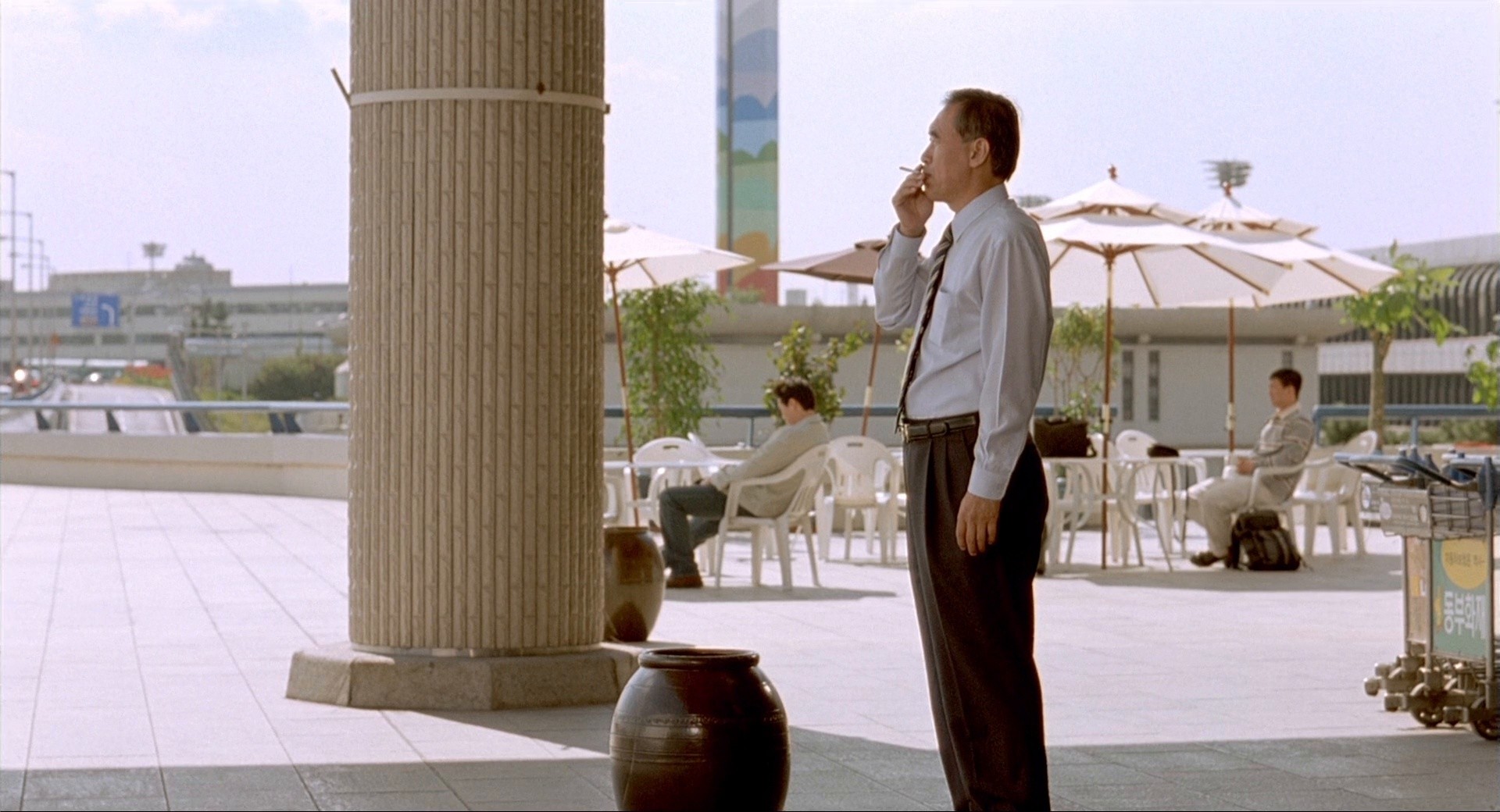 Woman Is the Future of Man (2004) —  shot,  lighting