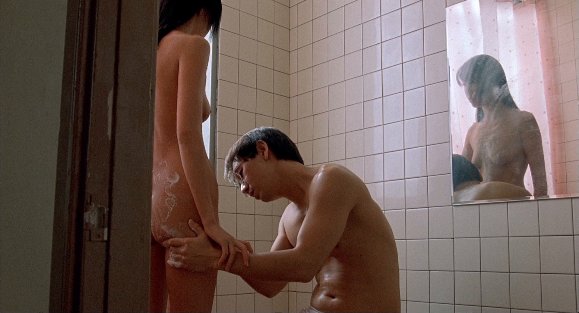 Woman Is the Future of Man (2004) —  shot,  lighting