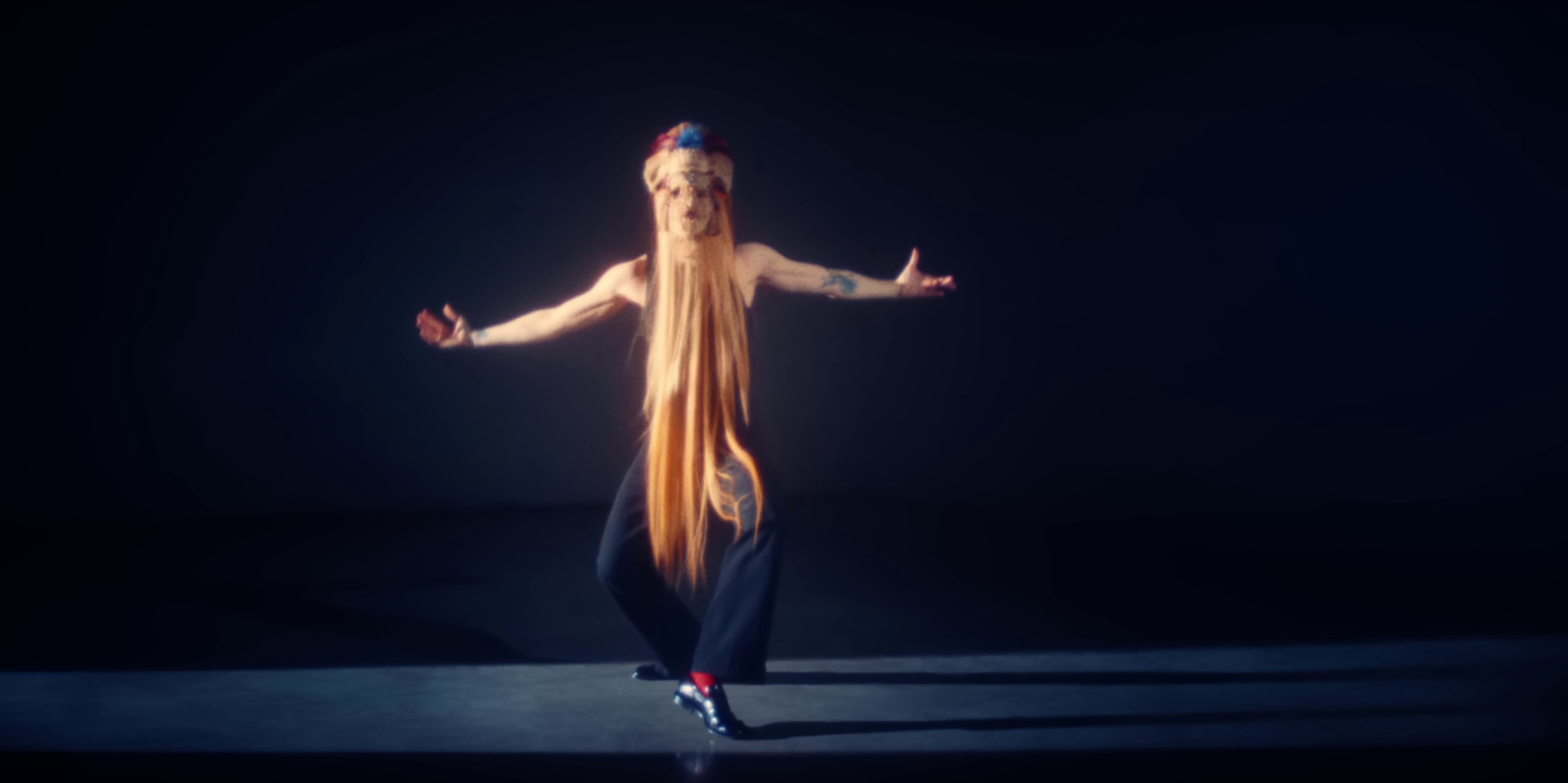 rentrer chez moi (2024) —  shot,  lighting