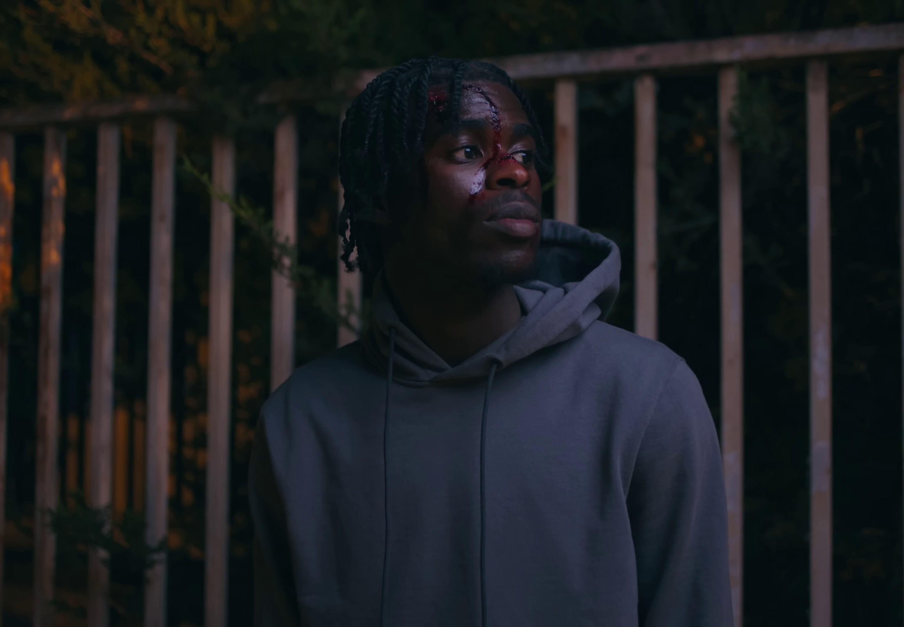 Ça va  (2023) —  shot,  lighting