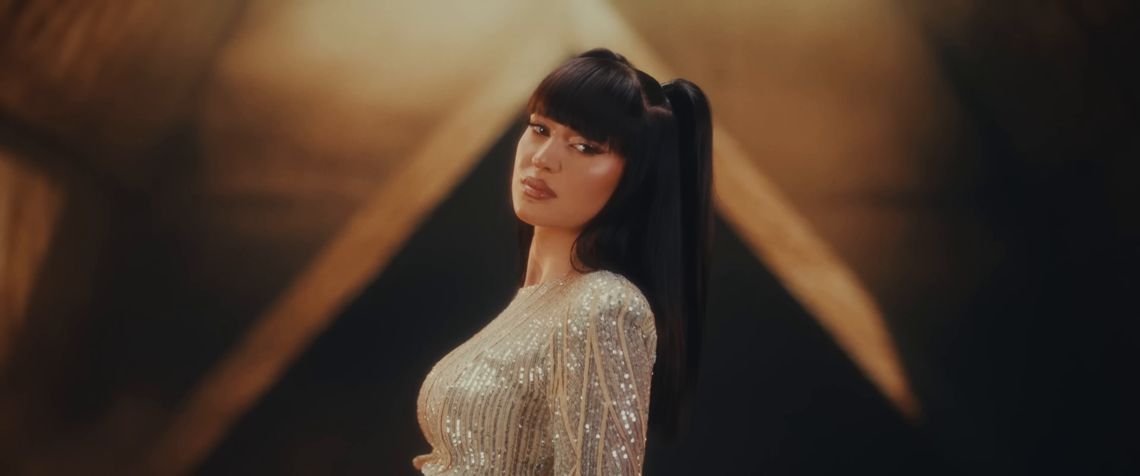 Bine Rau (2024) —  shot,  lighting