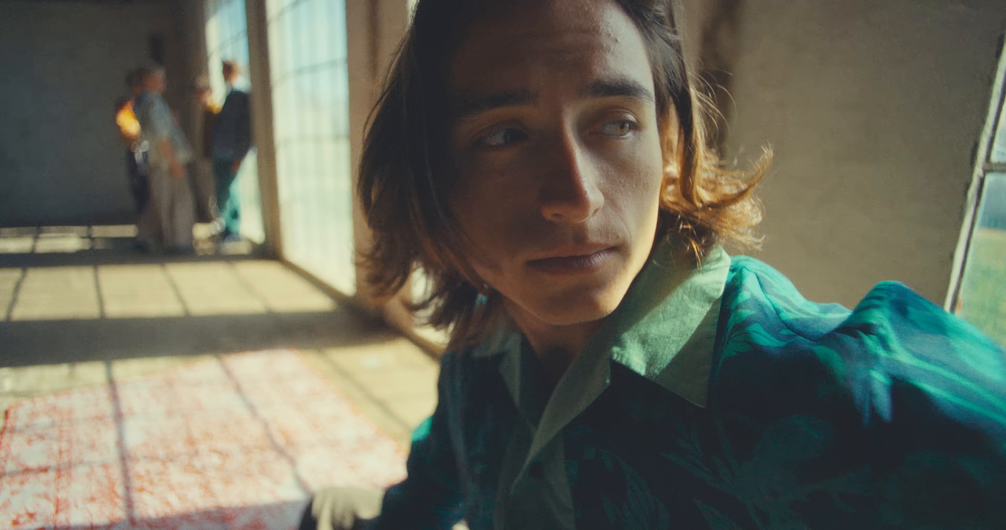 M80 (2025) —  shot,  lighting