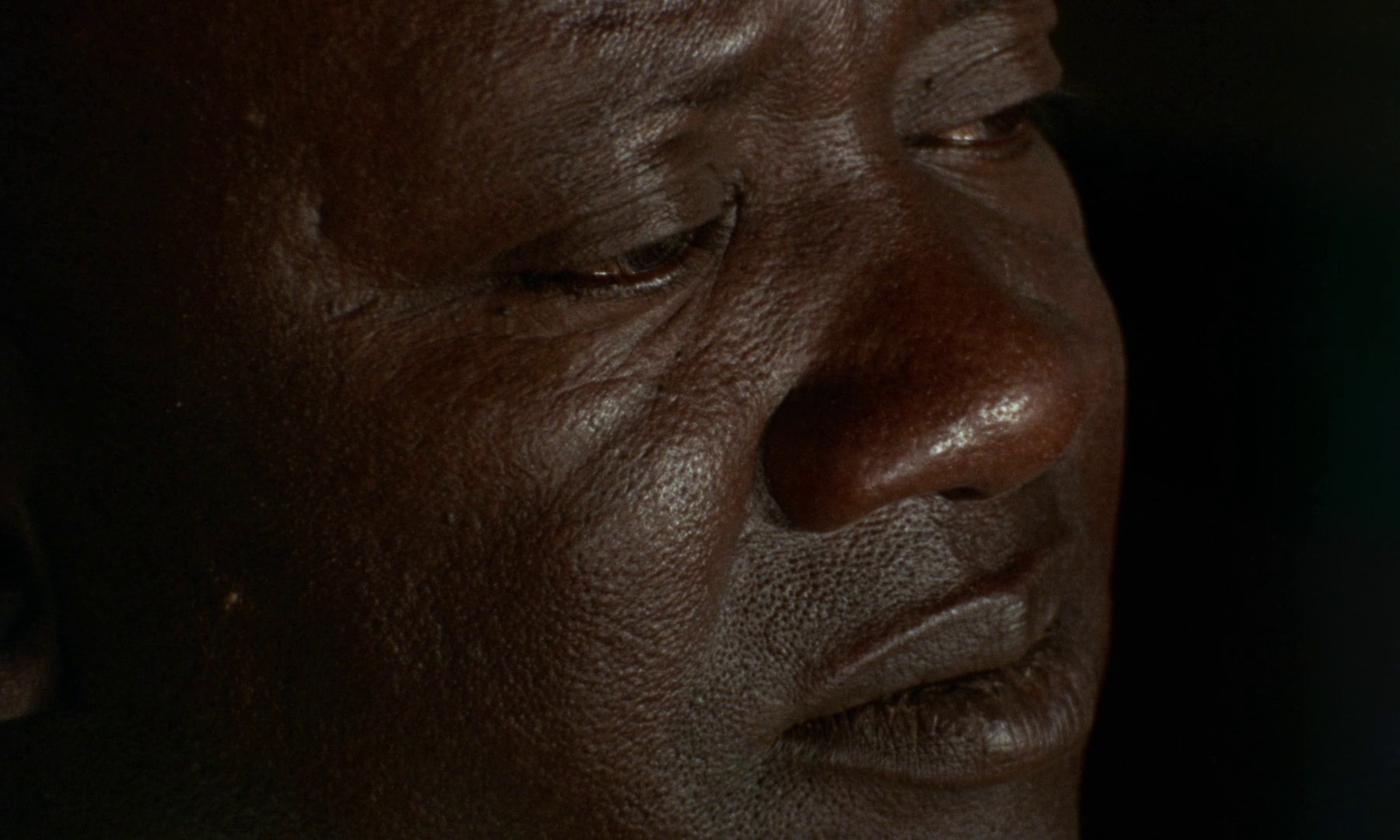 Mandabi (1968) —  shot,  lighting