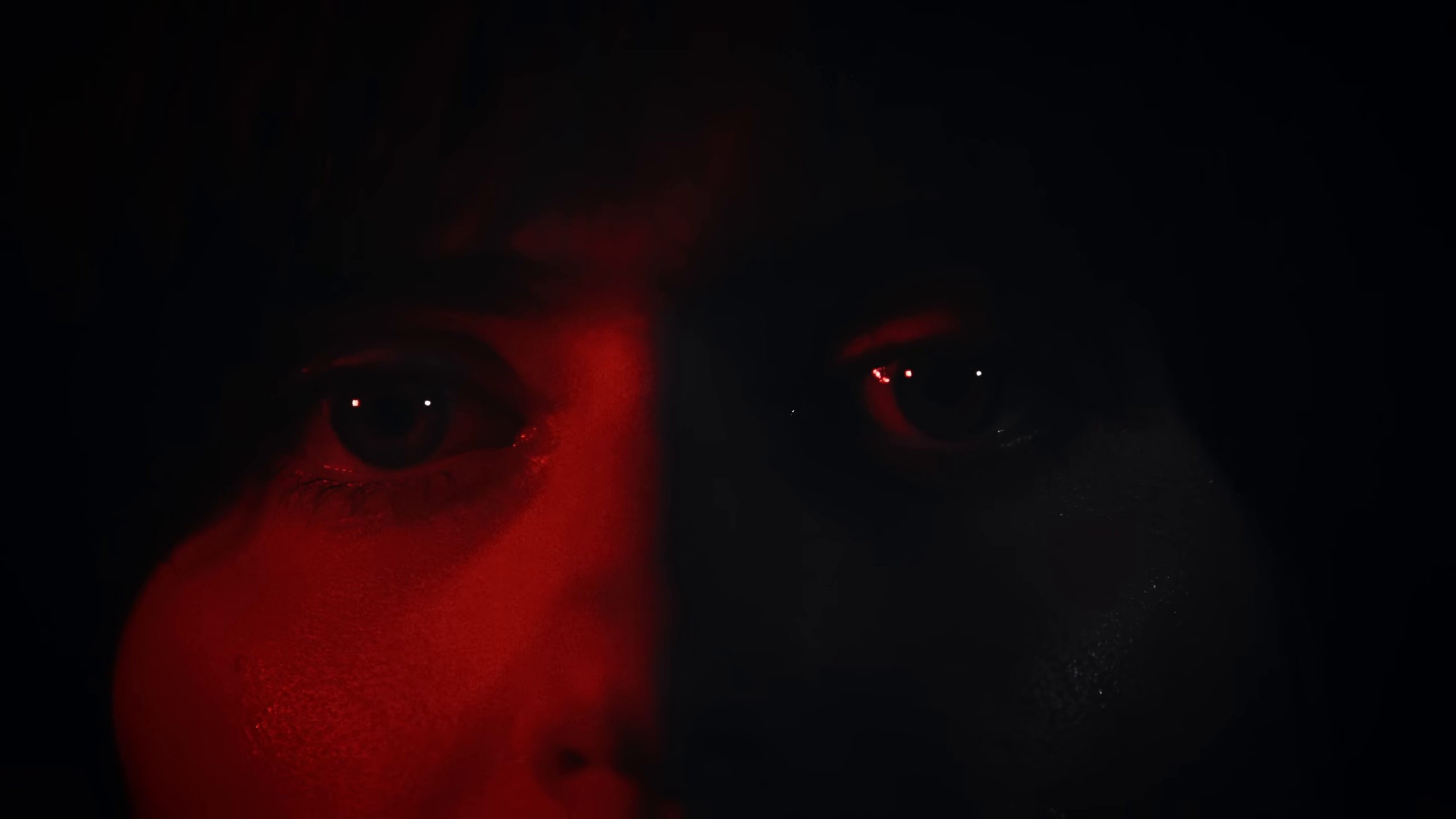 la maison (2025) —  shot,  lighting