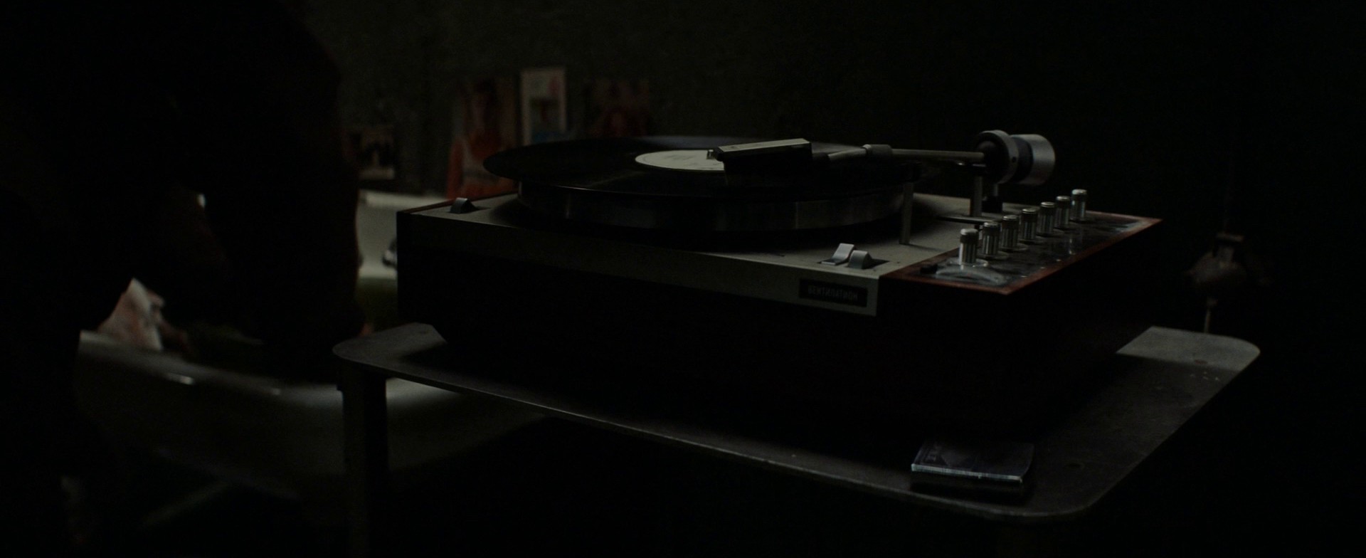 OSS 117: From Africa with Love (2021) —  shot,  lighting