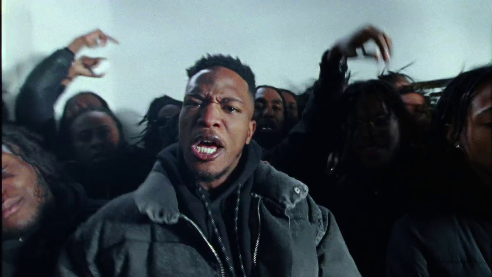 Siliconé (2020) —  shot,  lighting