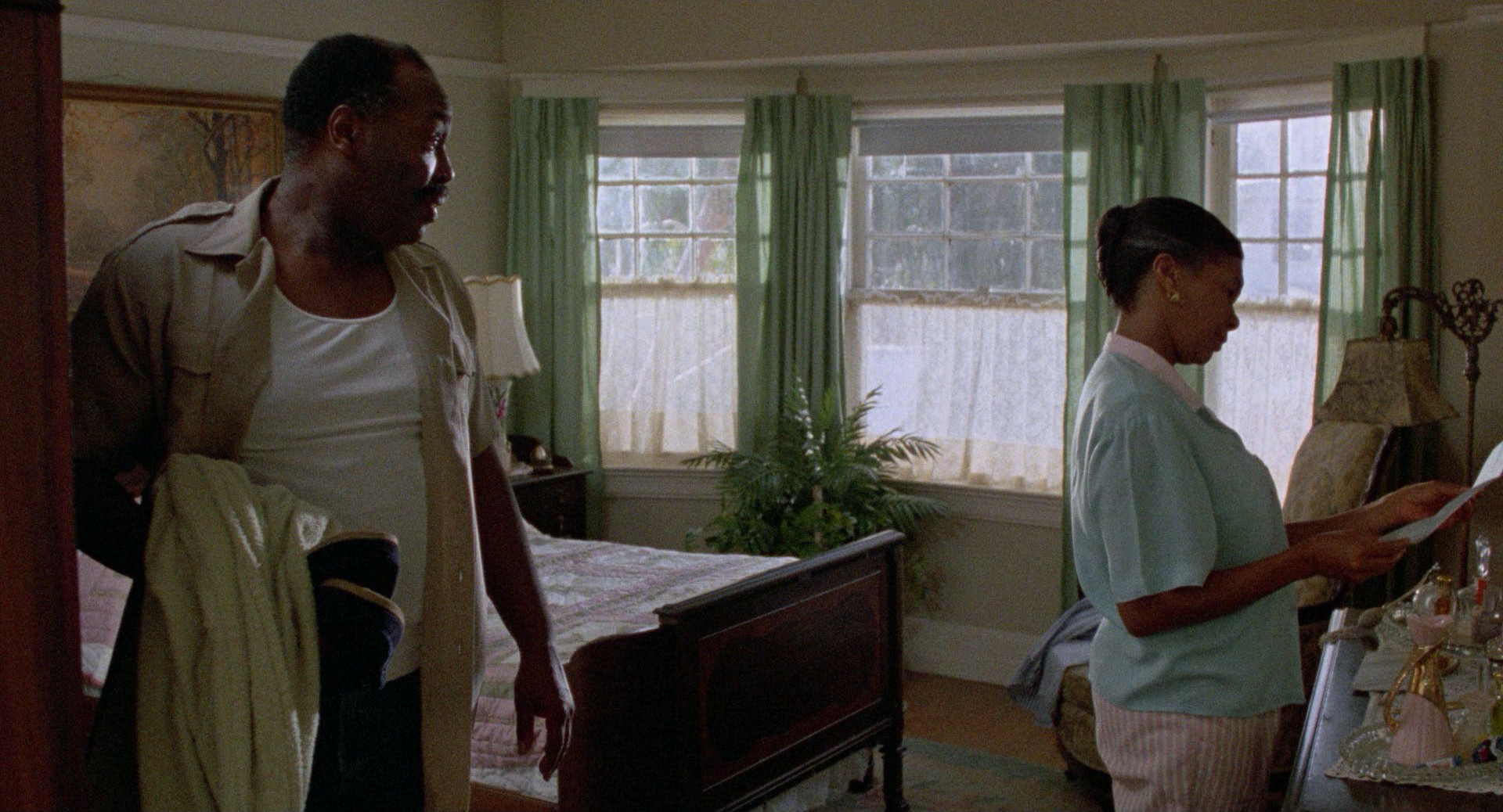 To Sleep with Anger (1990) —  shot,  lighting
