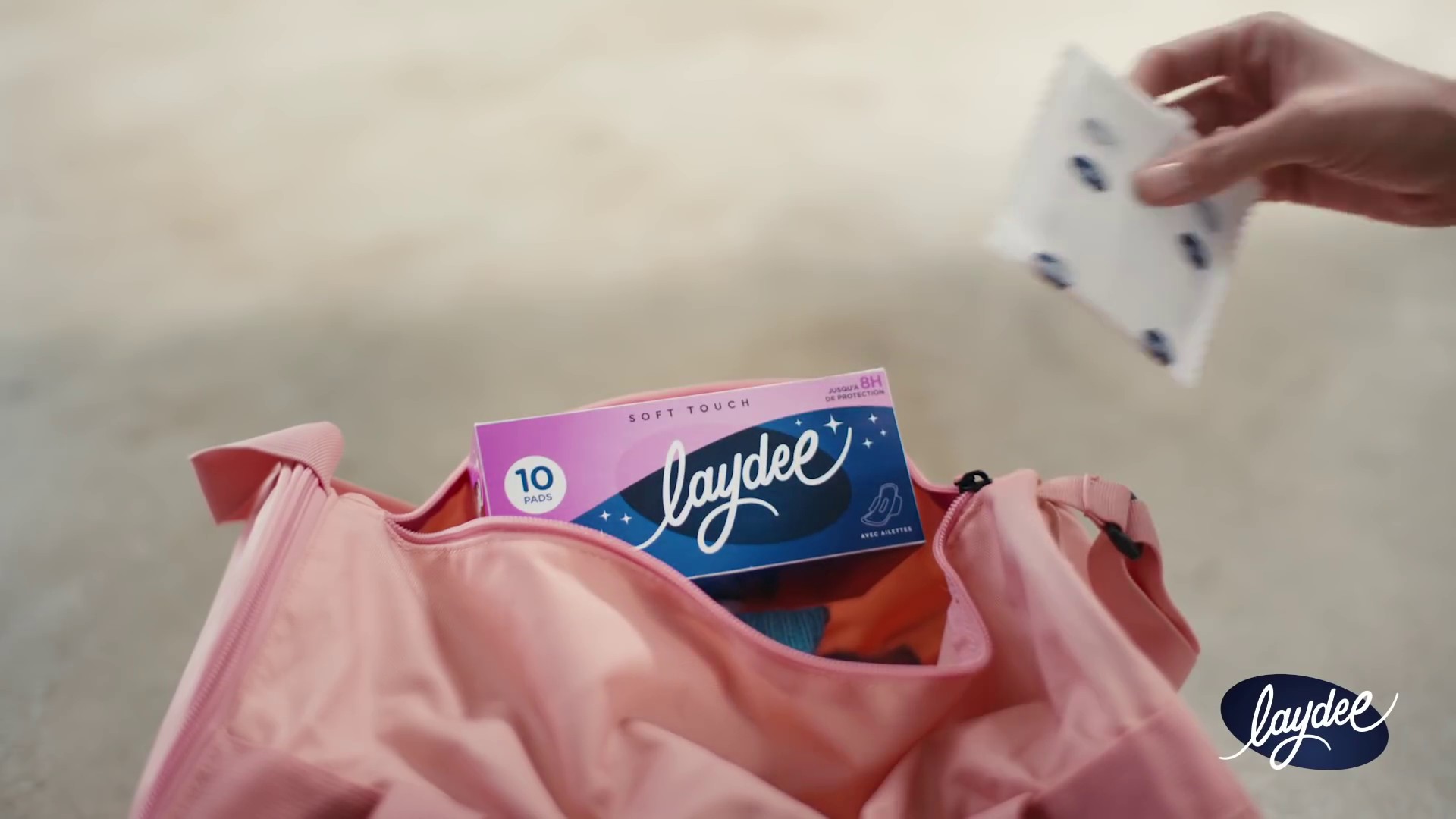 Oui ou Non (2021) —  shot,  lighting