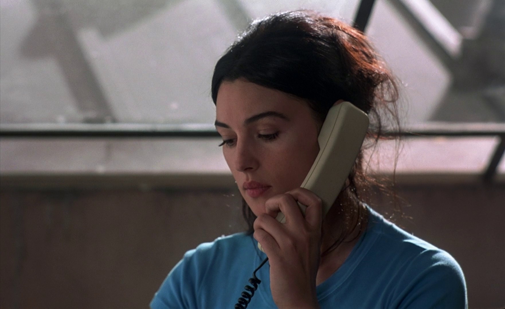 The Apartment (1999) —  shot,  lighting