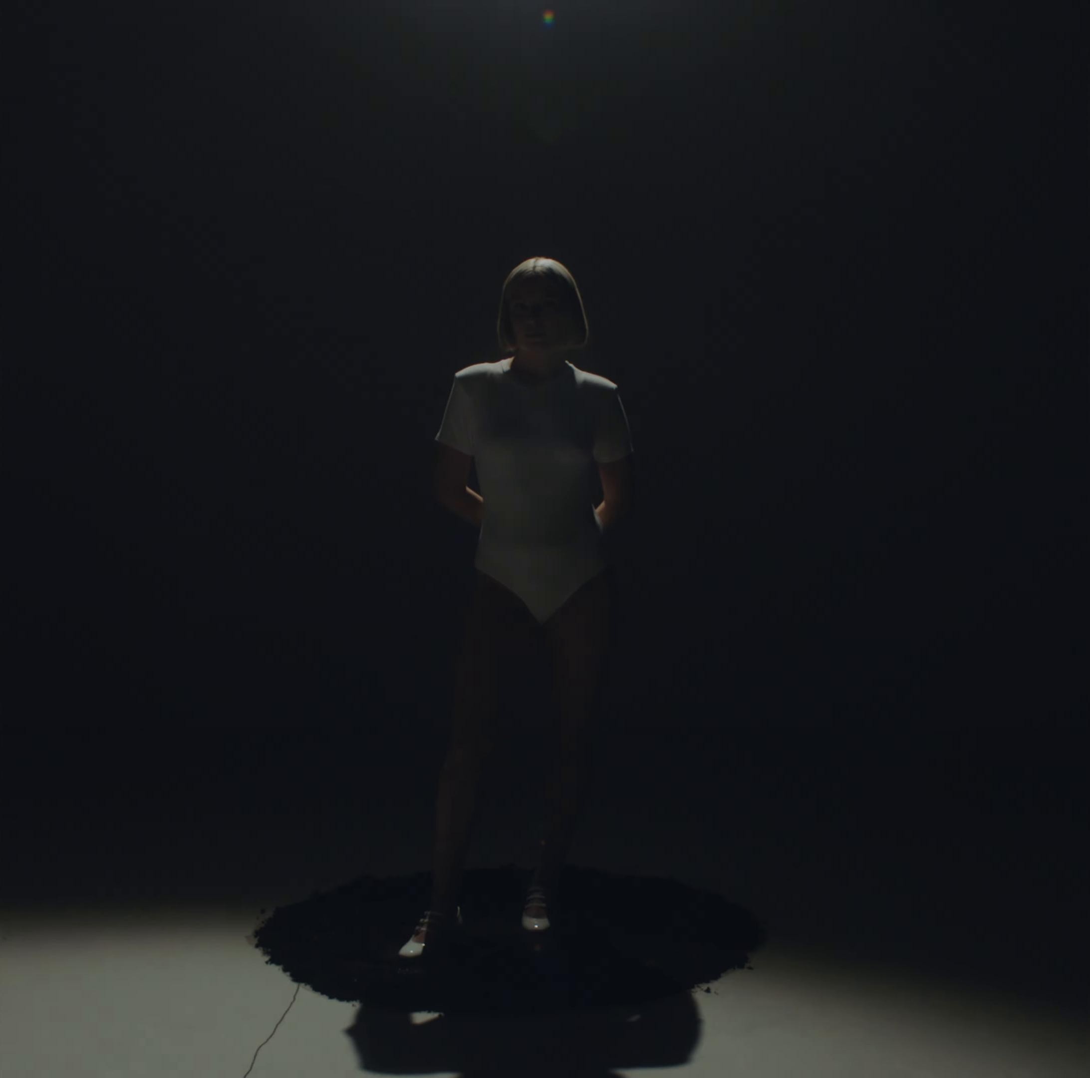 J’veux tout savoir (2024) —  shot,  lighting