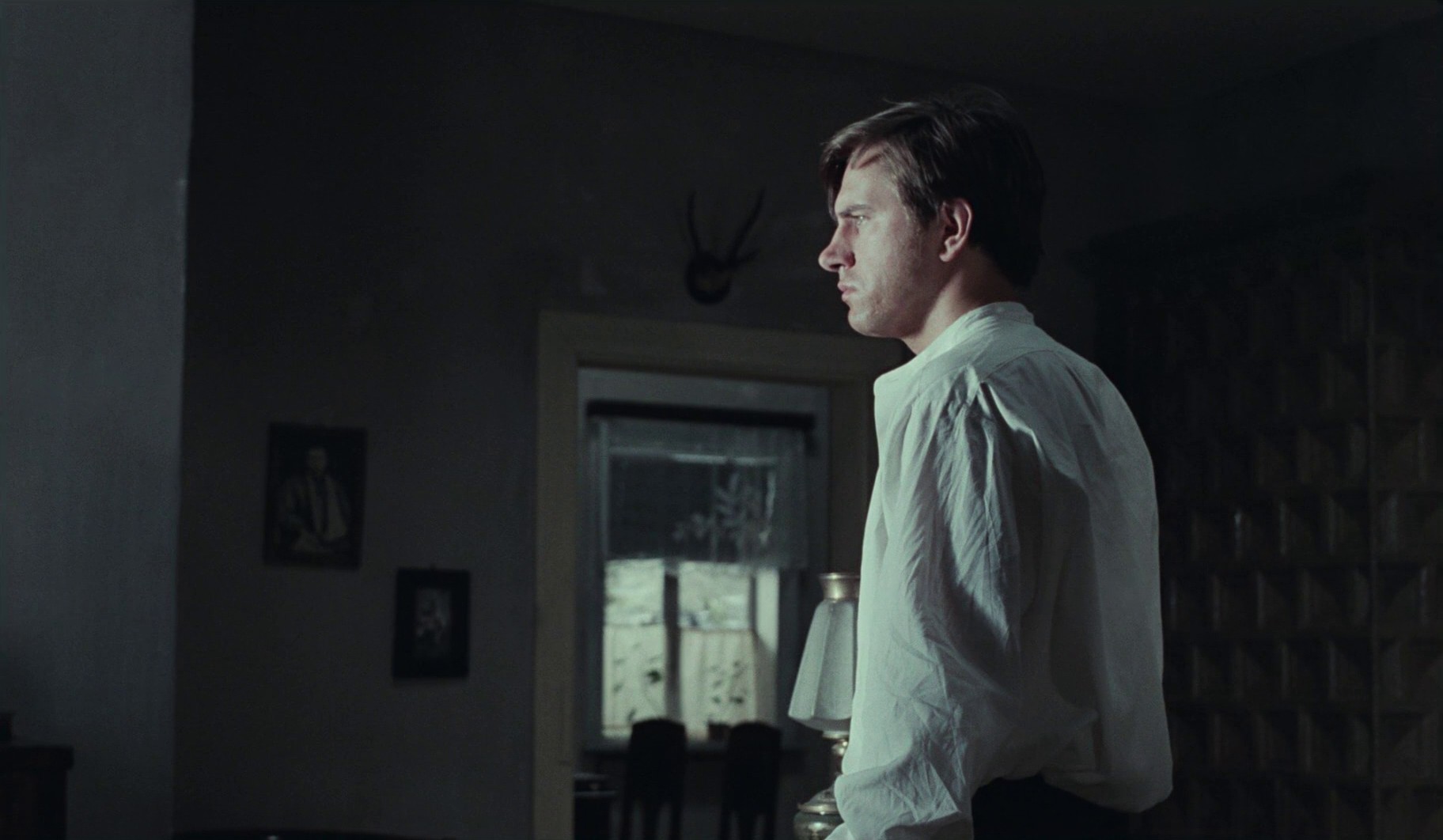 The Lynx (1982) —  shot,  lighting