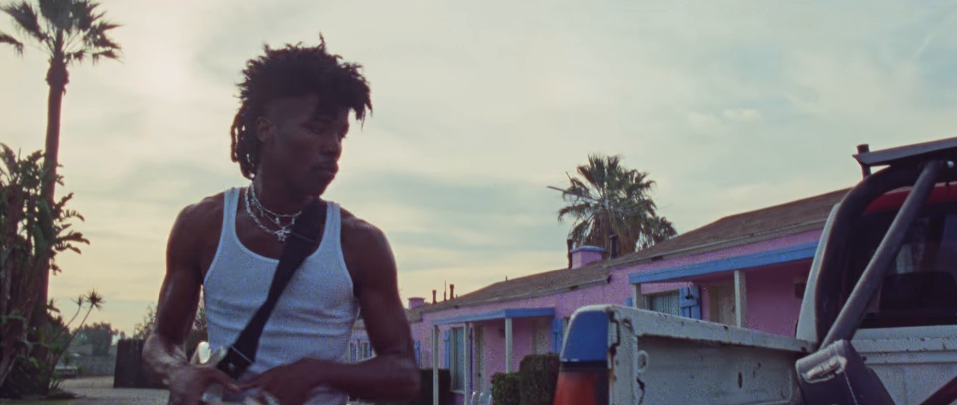 highway robbery (2025) —  shot,  lighting