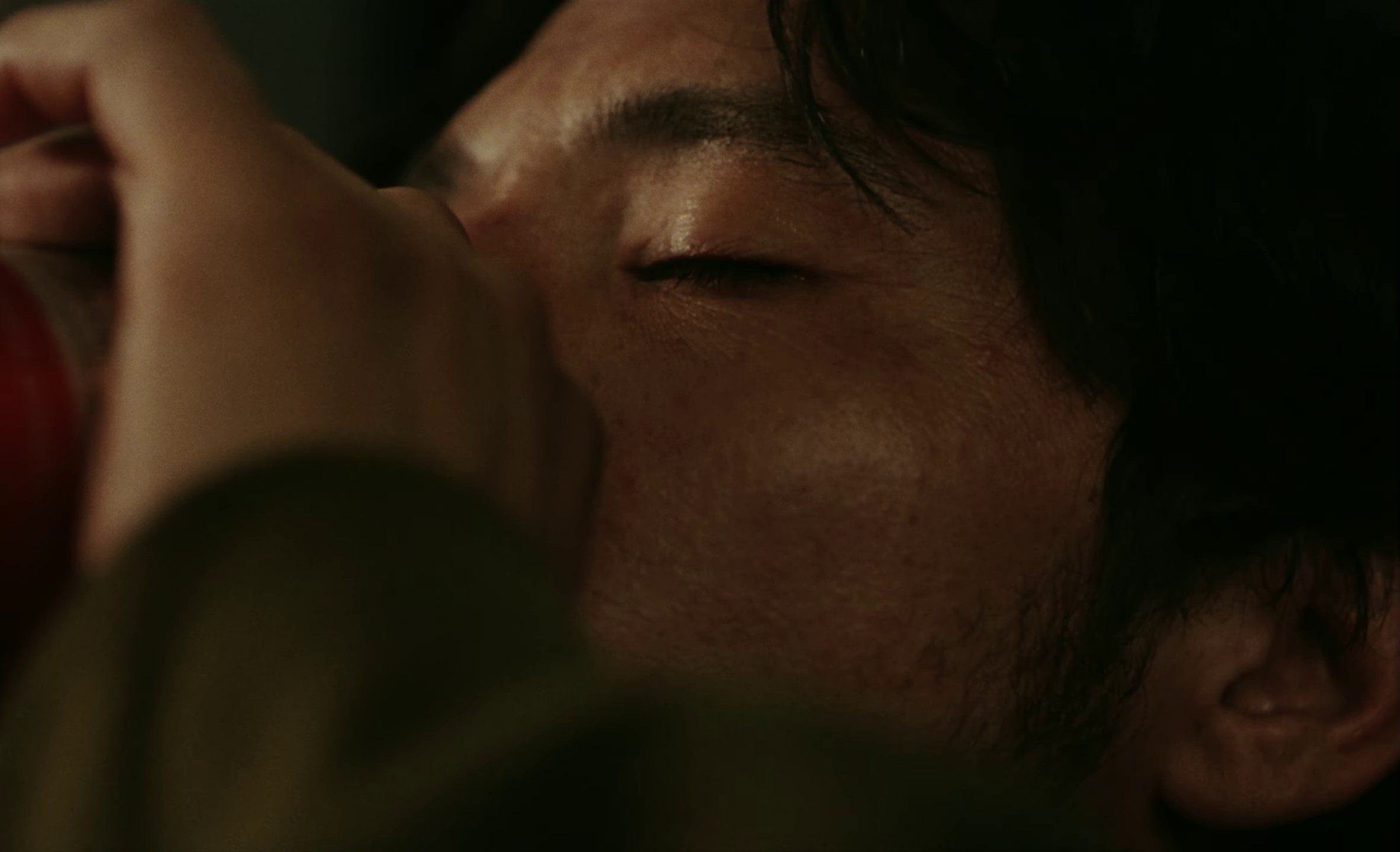 Don't be another (2023) —  shot,  lighting