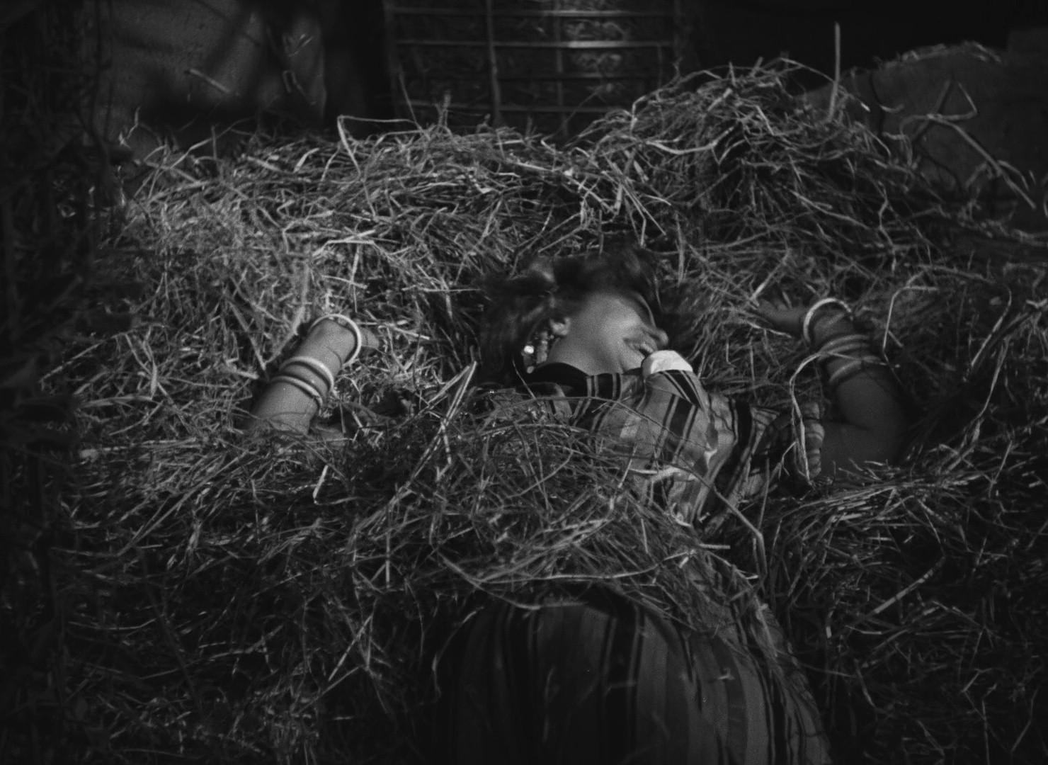 Cairo Station (1962) —  shot,  lighting