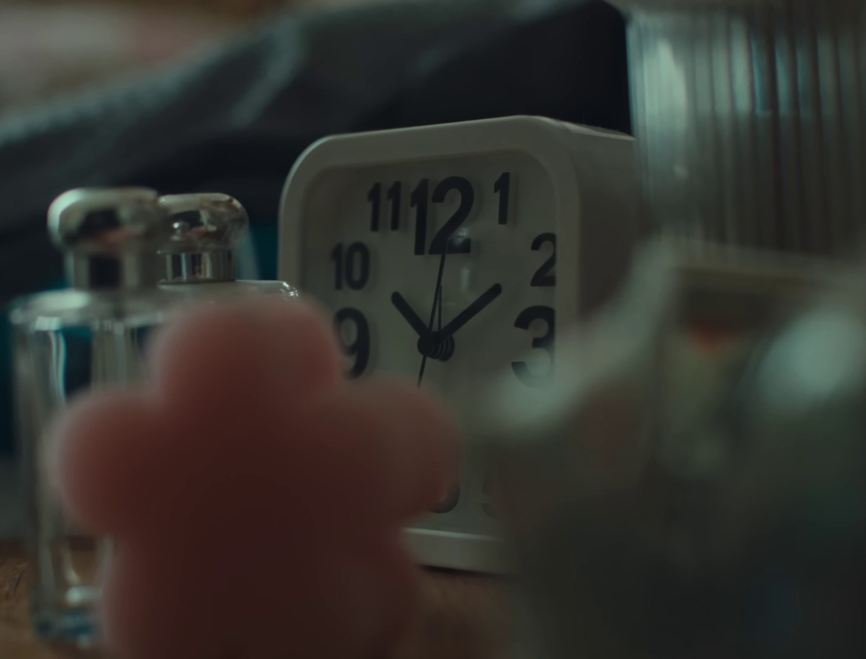 Joga Bonito (2024) —  shot,  lighting