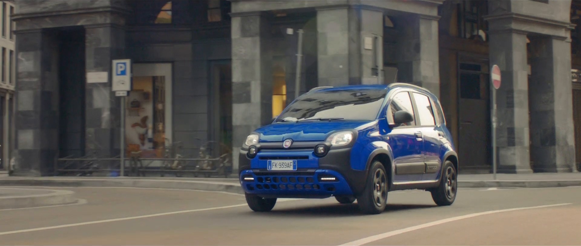 Fiat Panda “Murphy’s Law” UK Broadcast version (2018) —  shot,  lighting