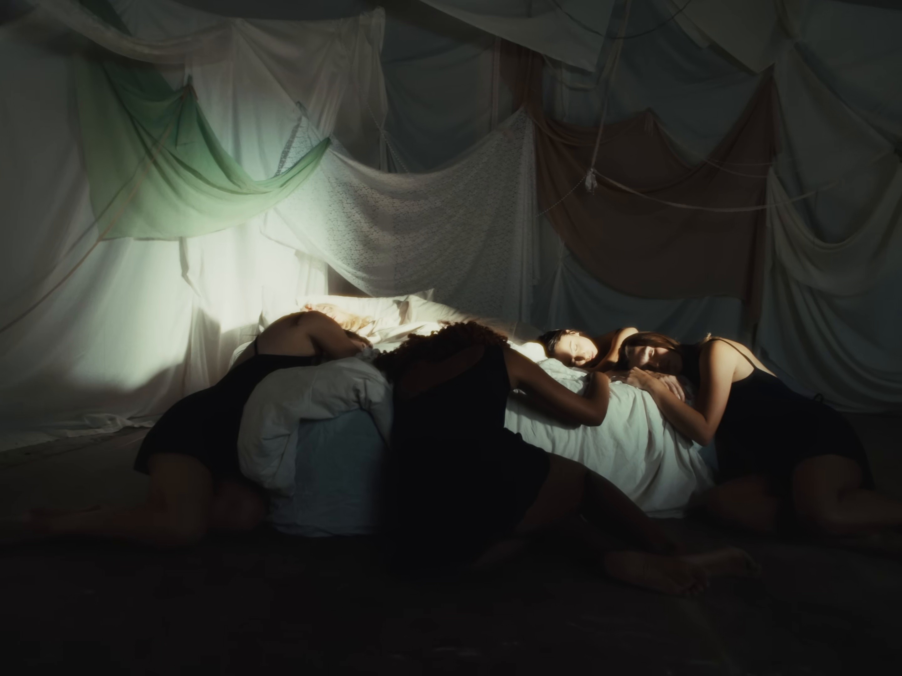 Chronic (2026) —  shot,  lighting