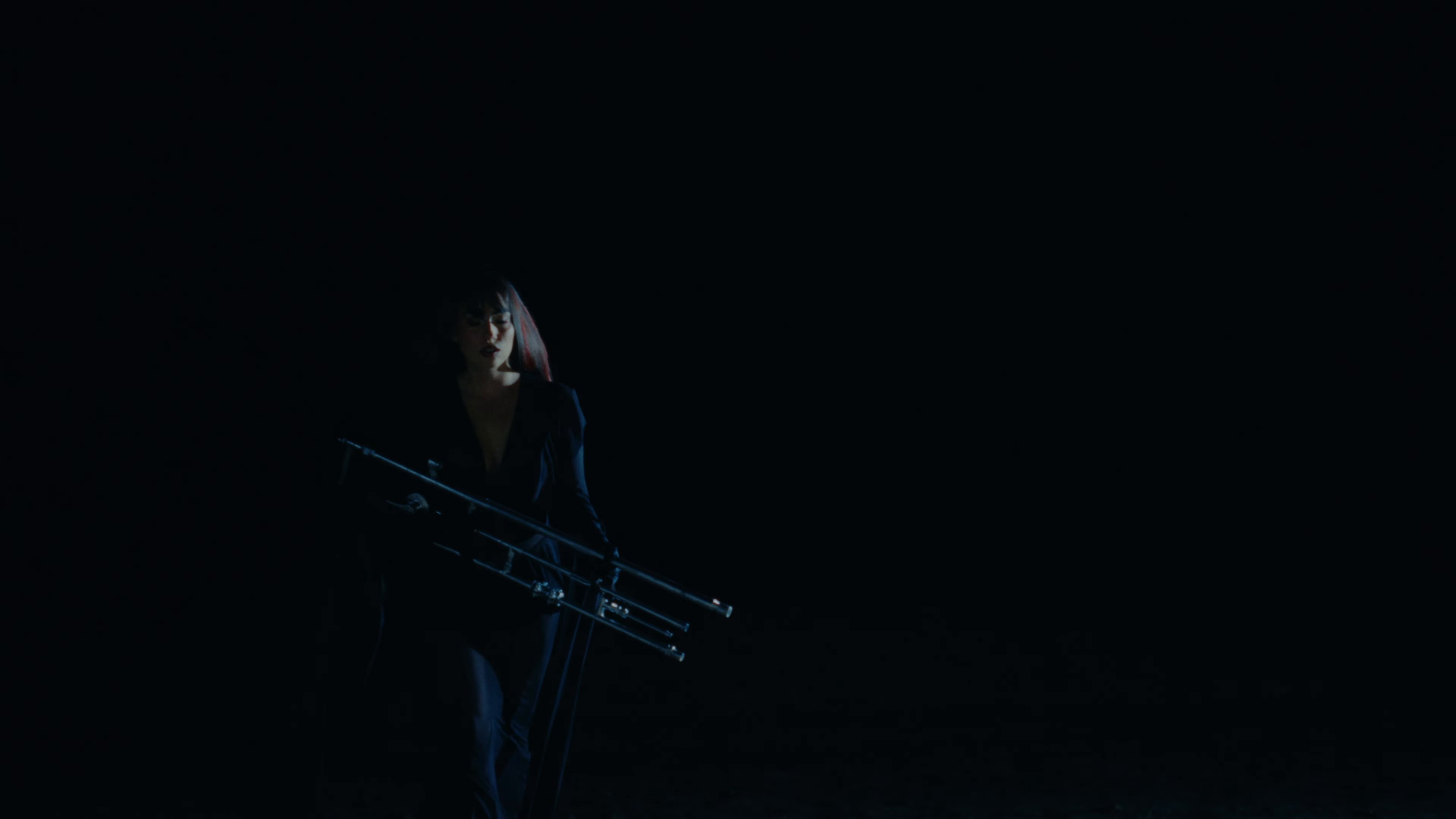 Bien de Amores (2025) —  shot,  lighting