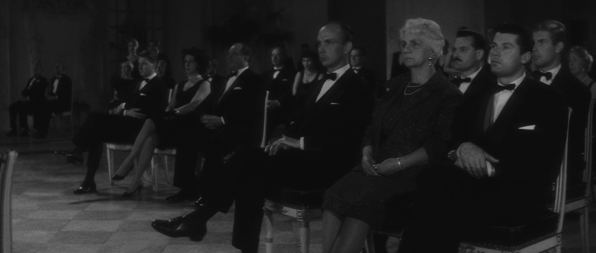 Last Year at Marienbad (1962) —  shot,  lighting