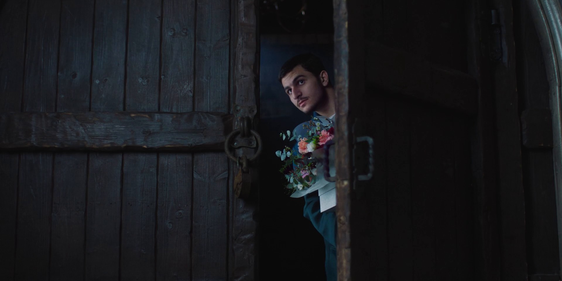 FLOWARD  | MADQUEEN (2024) —  shot,  lighting