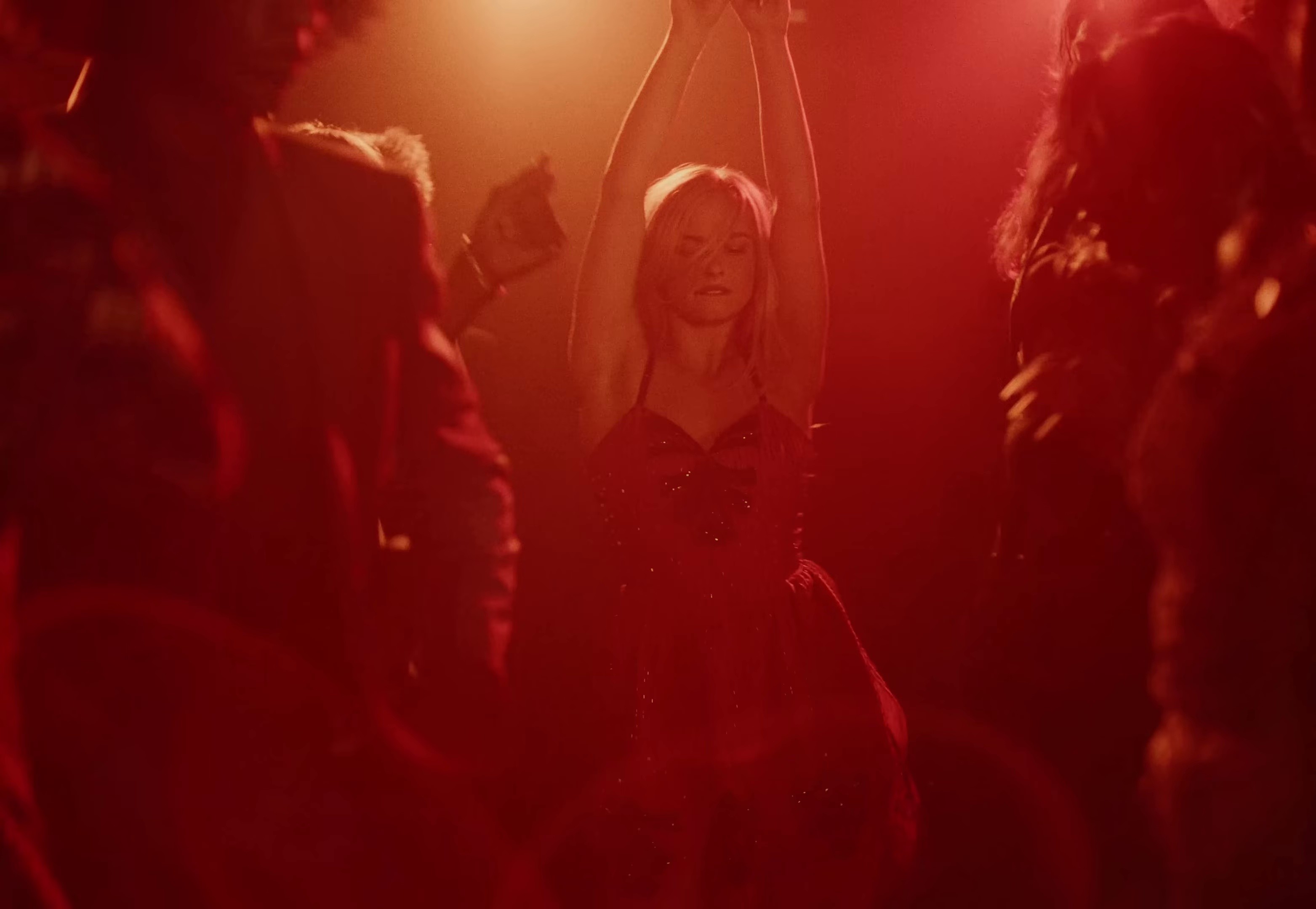 12 to 12 (2025) —  shot,  lighting