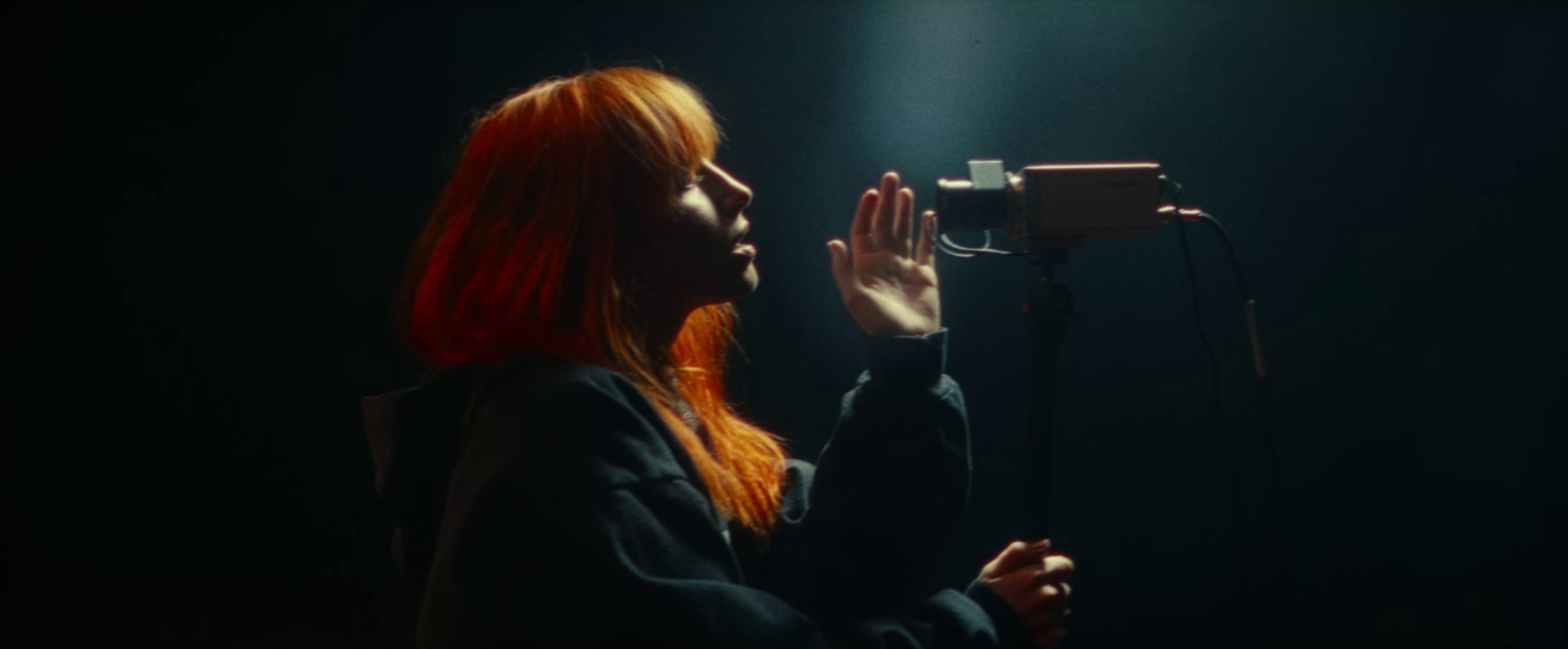 The news (2022) —  shot,  lighting