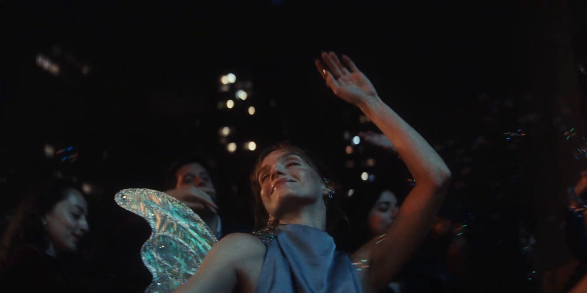 HORS DU TEMPS (2025) —  shot,  lighting